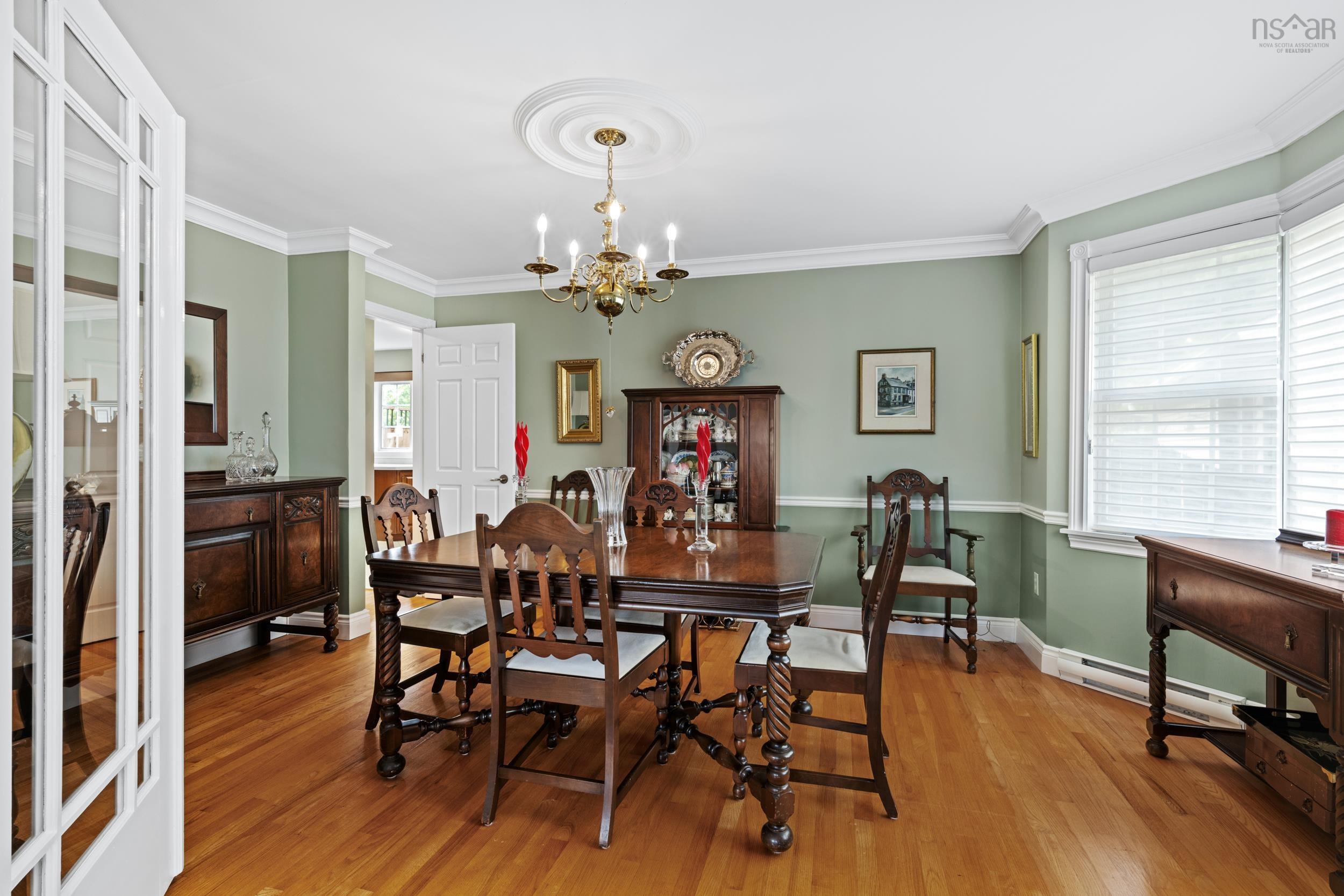View image 9