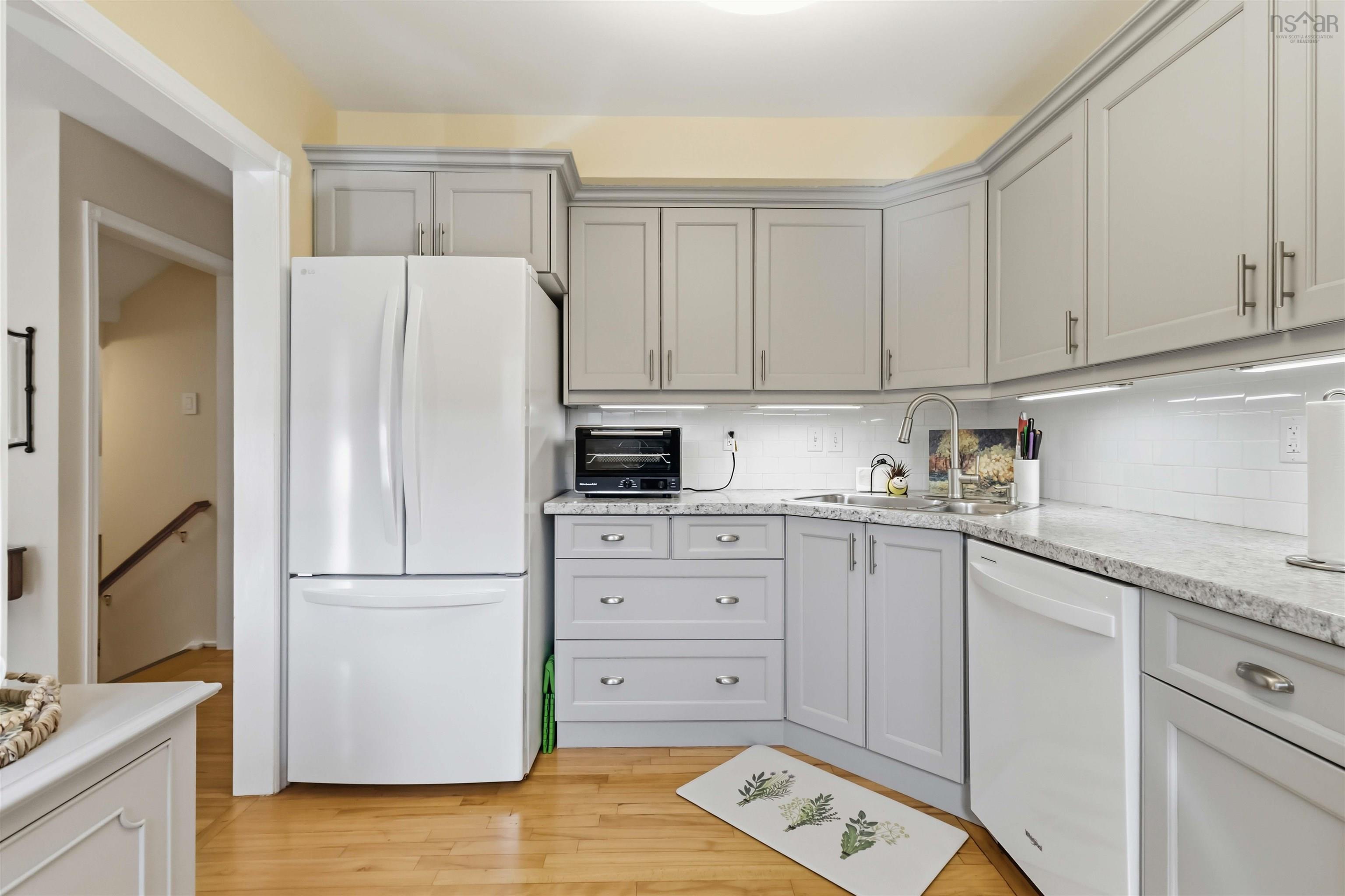 View image 21