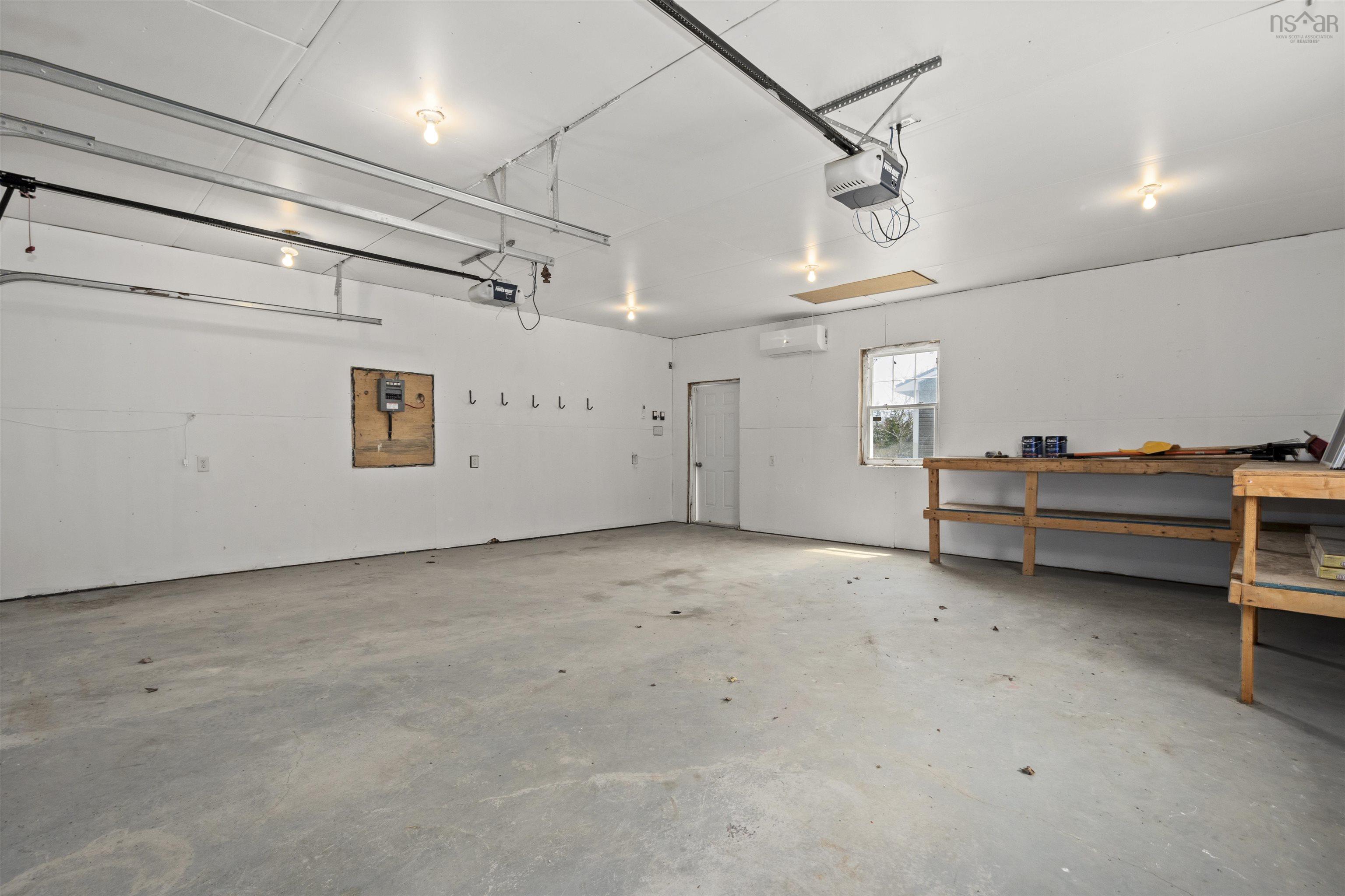 View image 32