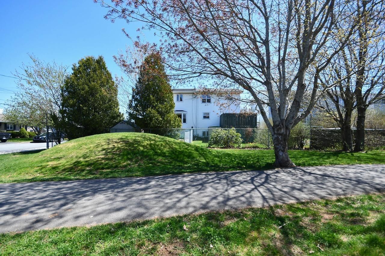 View image 40