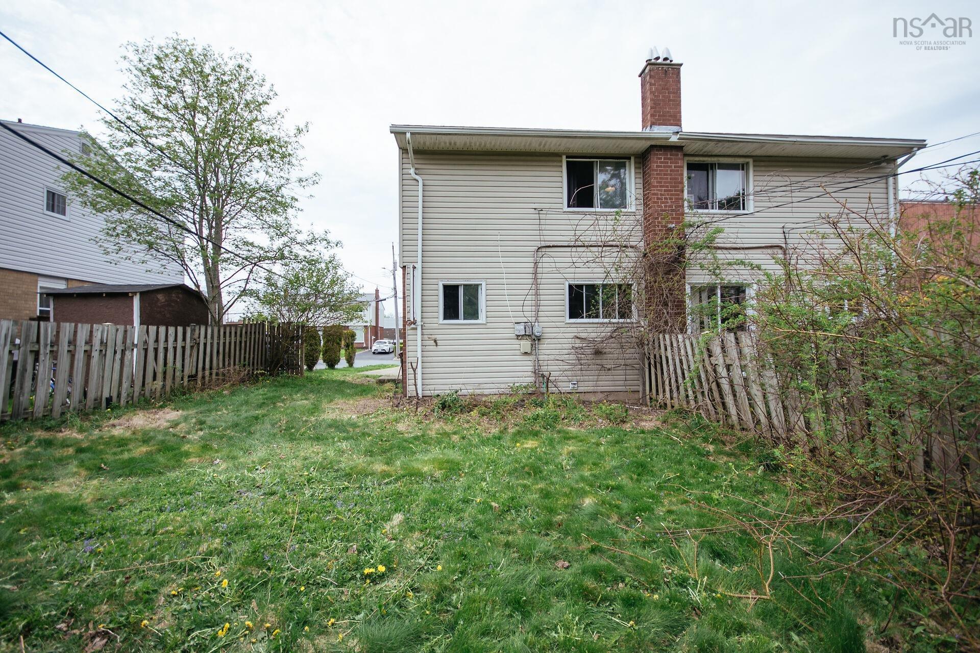 View image 11