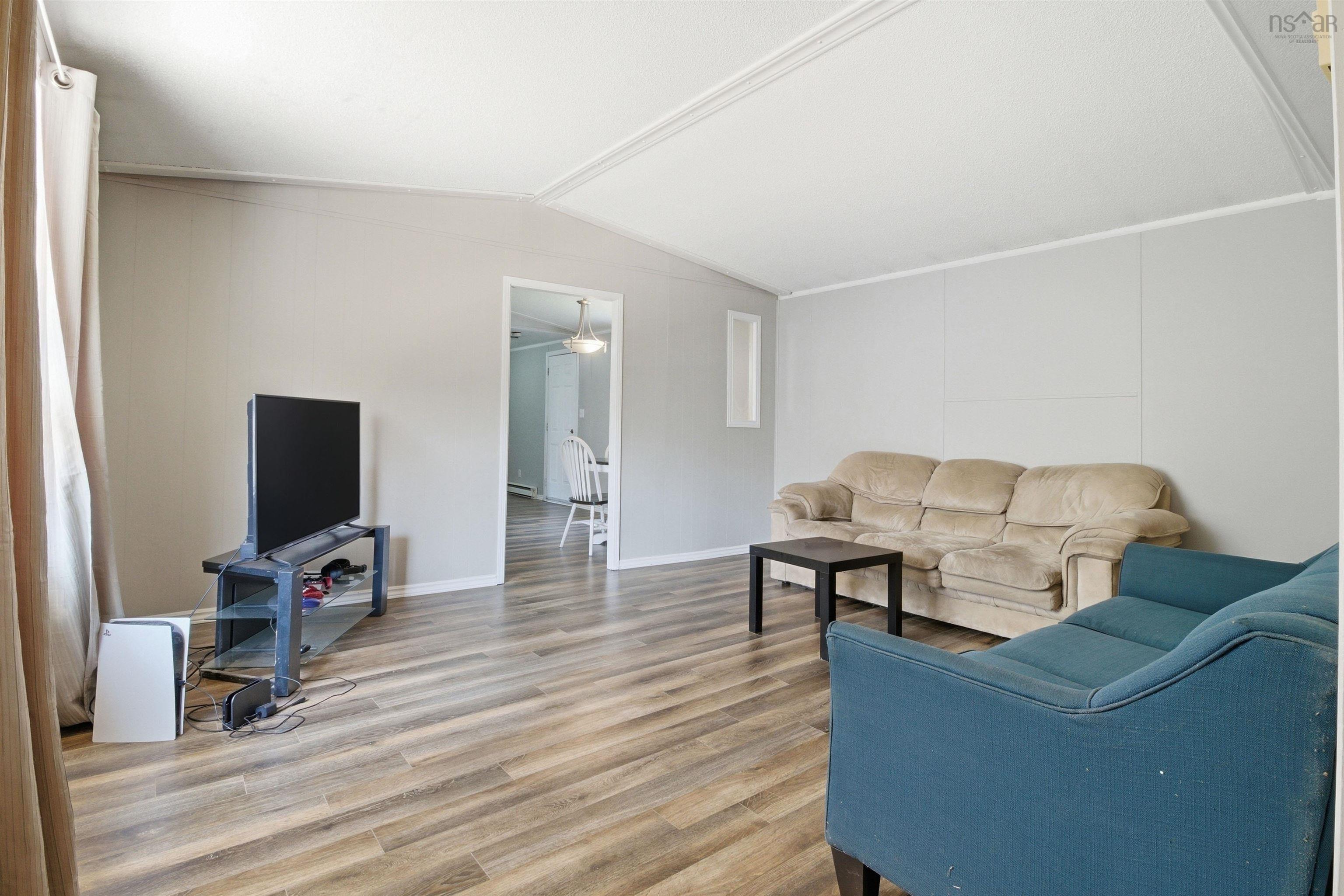 View image 8