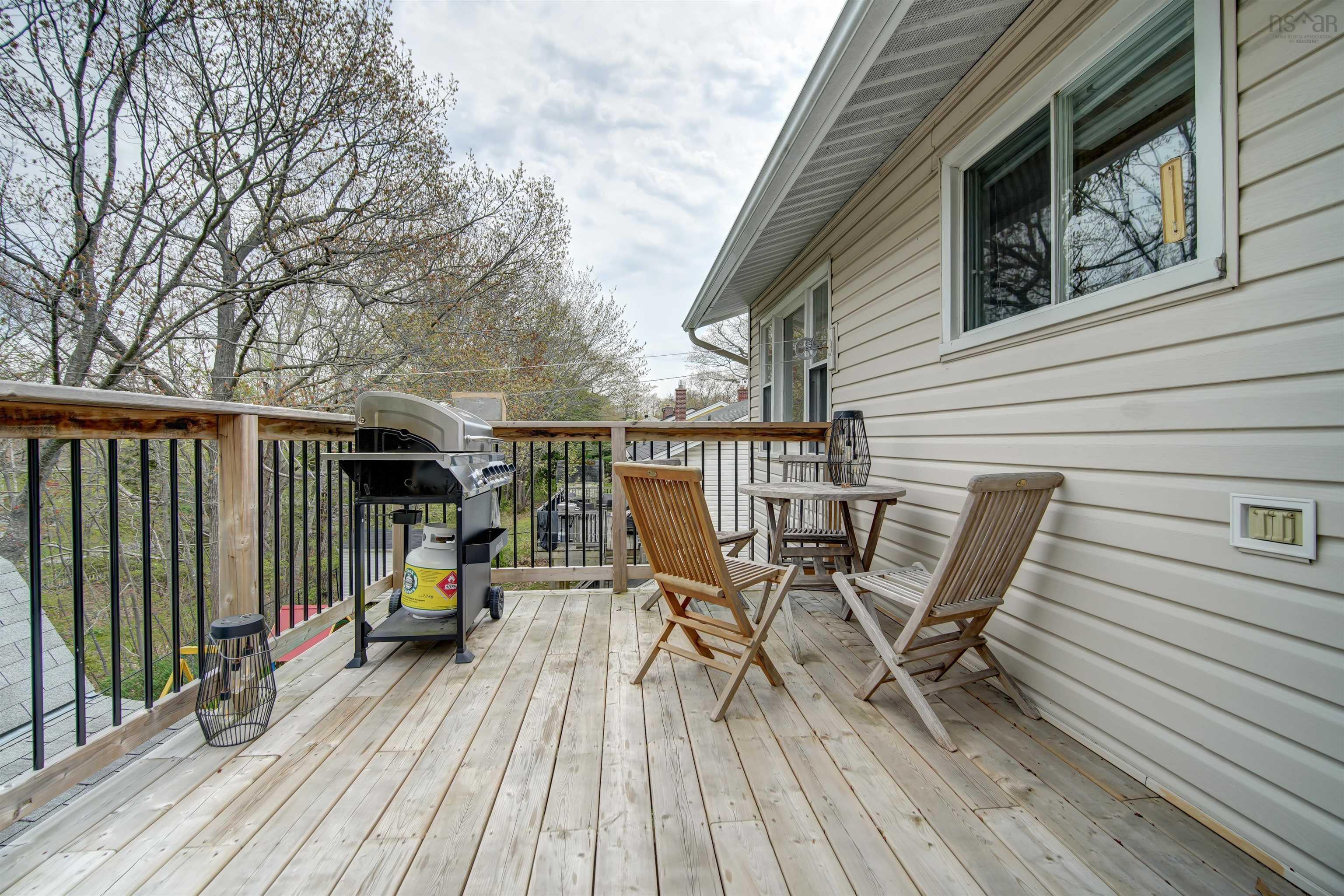 View image 17
