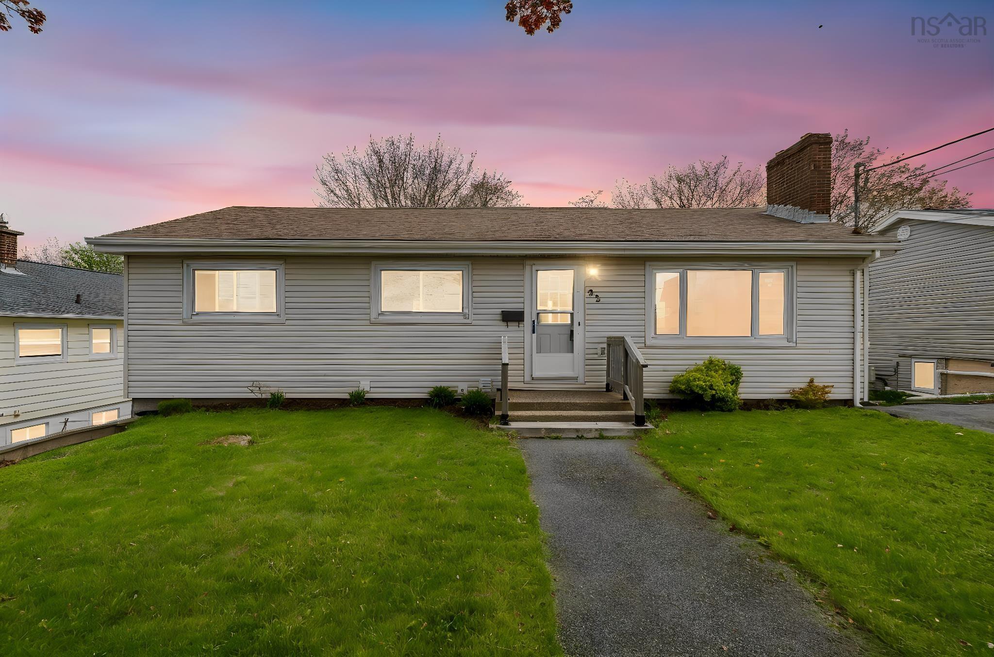 Thumbnail image for 92 Joffre Street MLS<sup>®</sup> 202611681