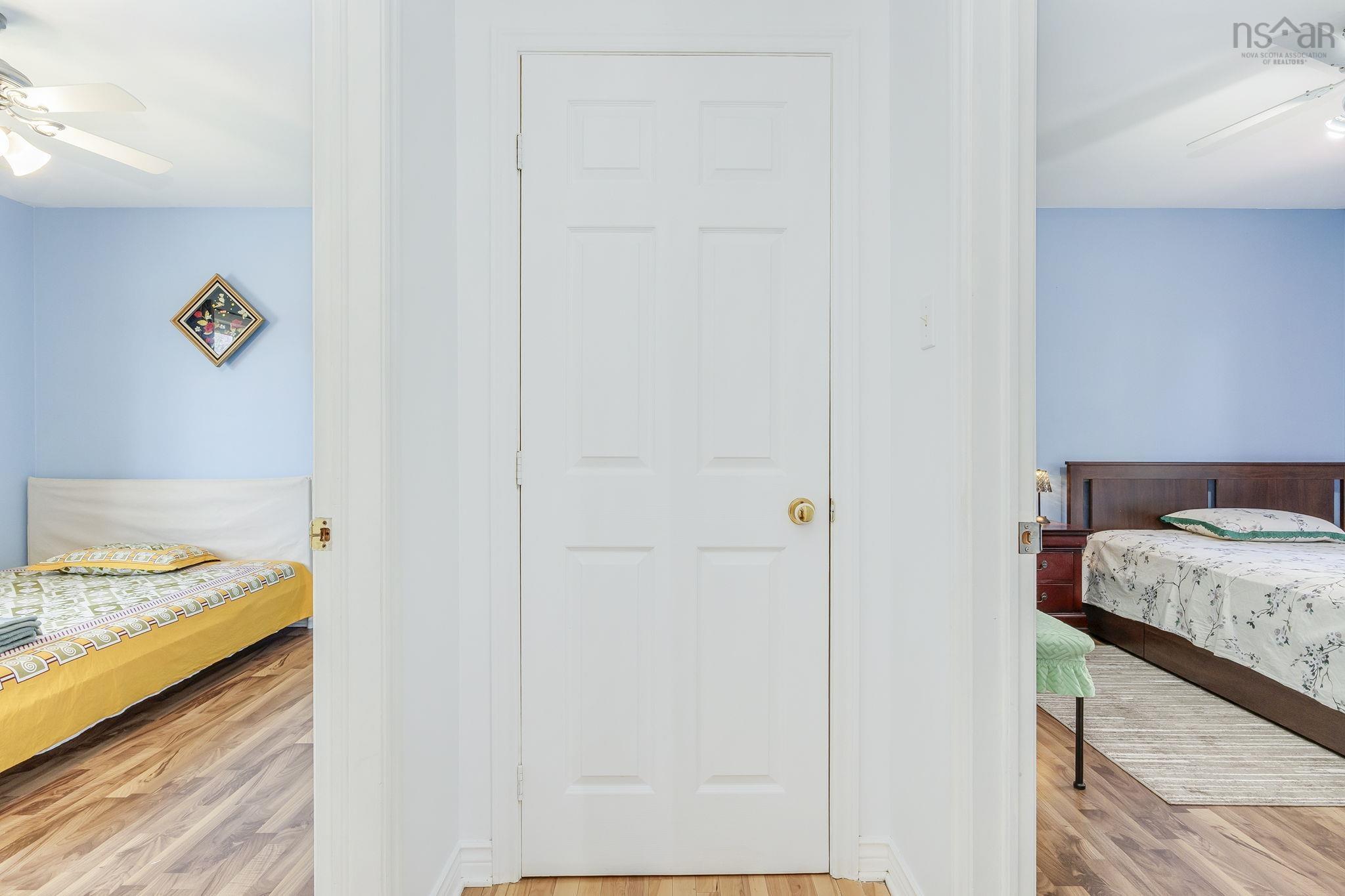 View image 21