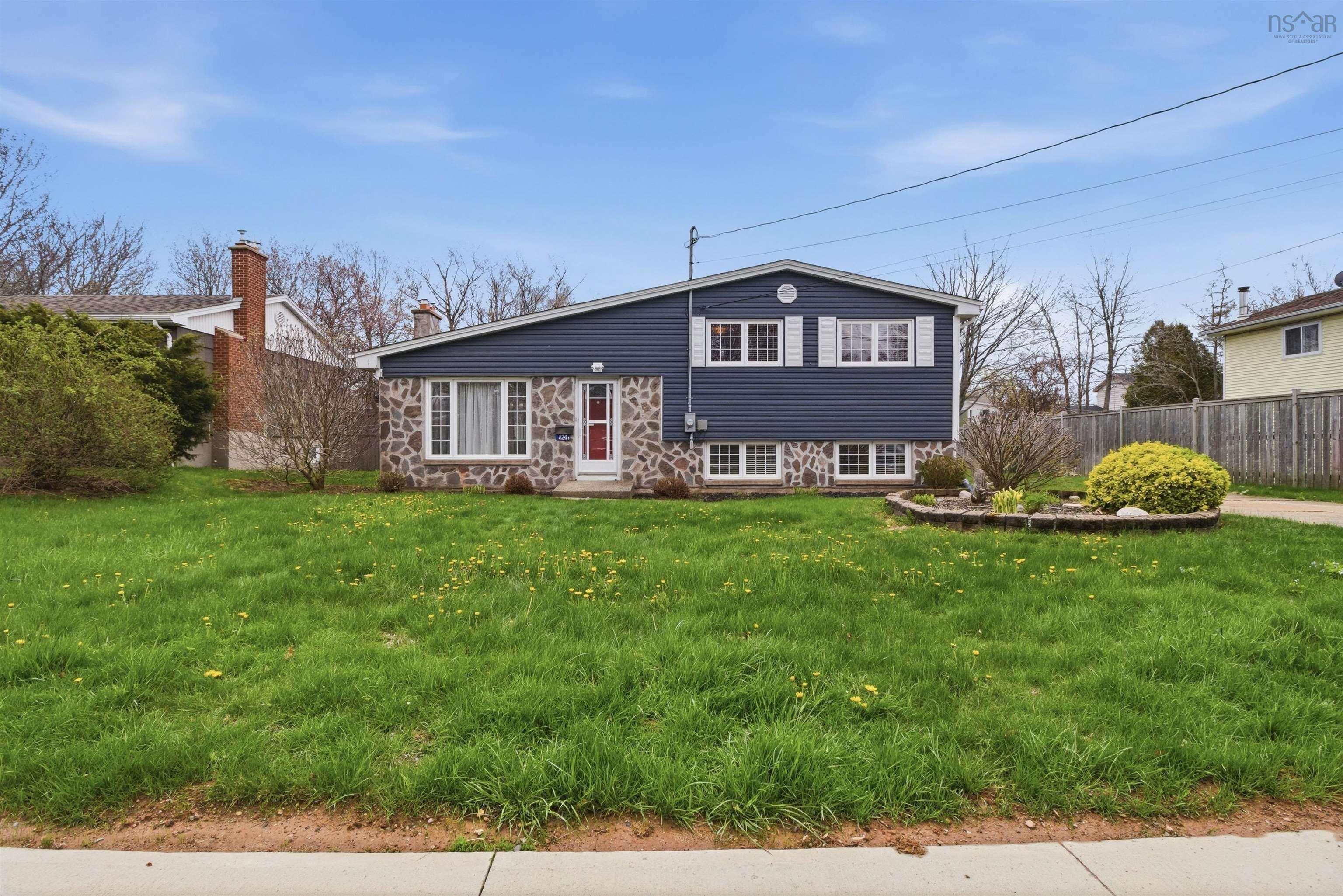 Thumbnail image for 124 Gourok Avenue MLS<sup>®</sup> 202611693