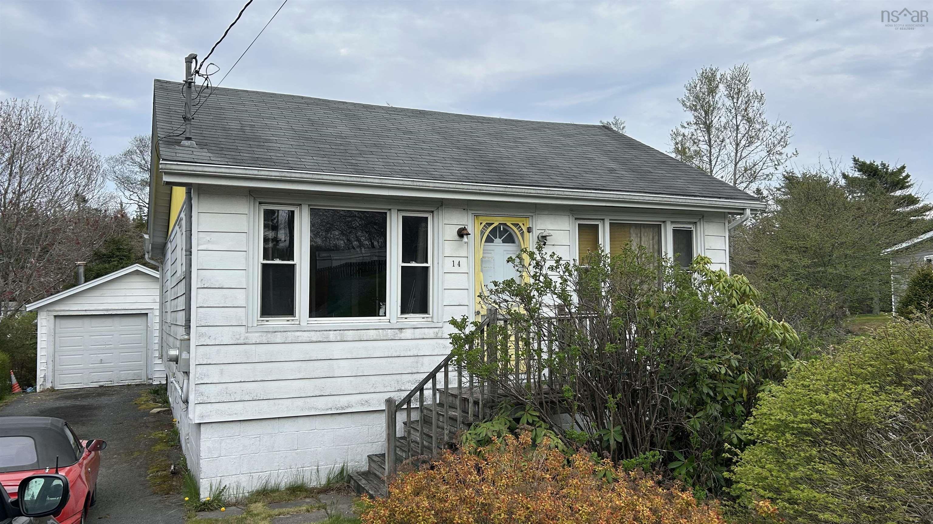 Thumbnail image for 14 Terence Bay Road MLS<sup>®</sup> 202611767