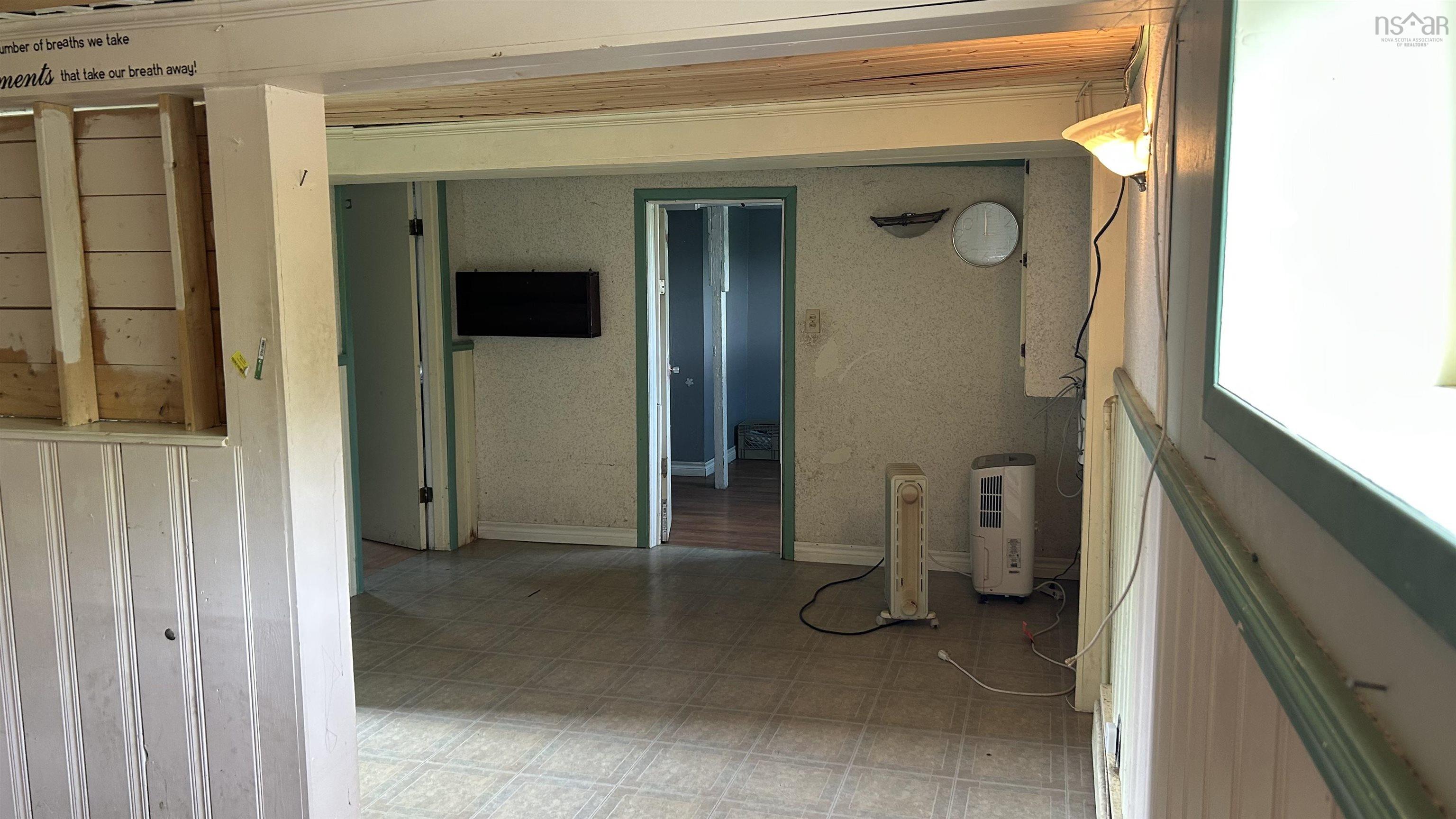 View image 16