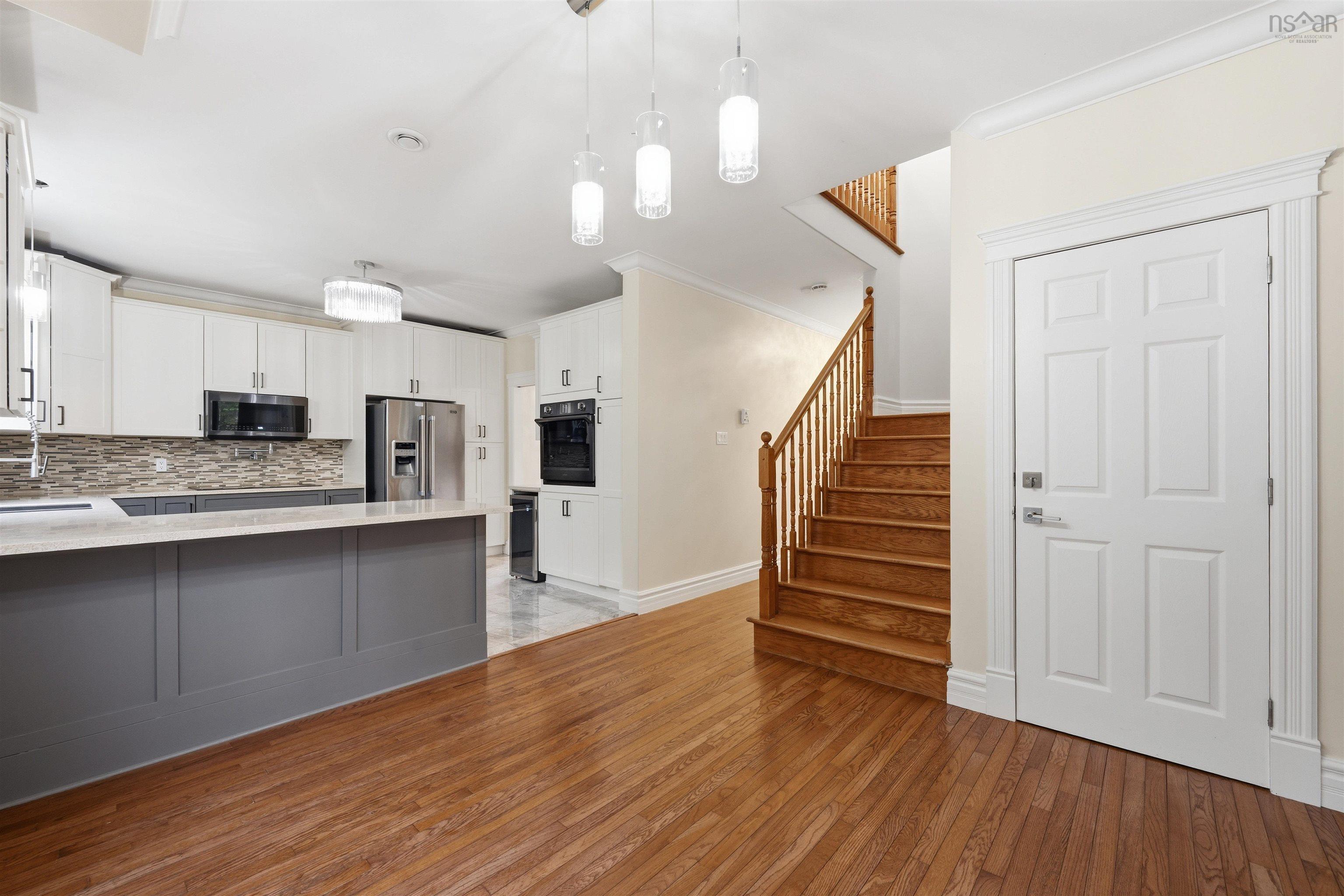 View image 18