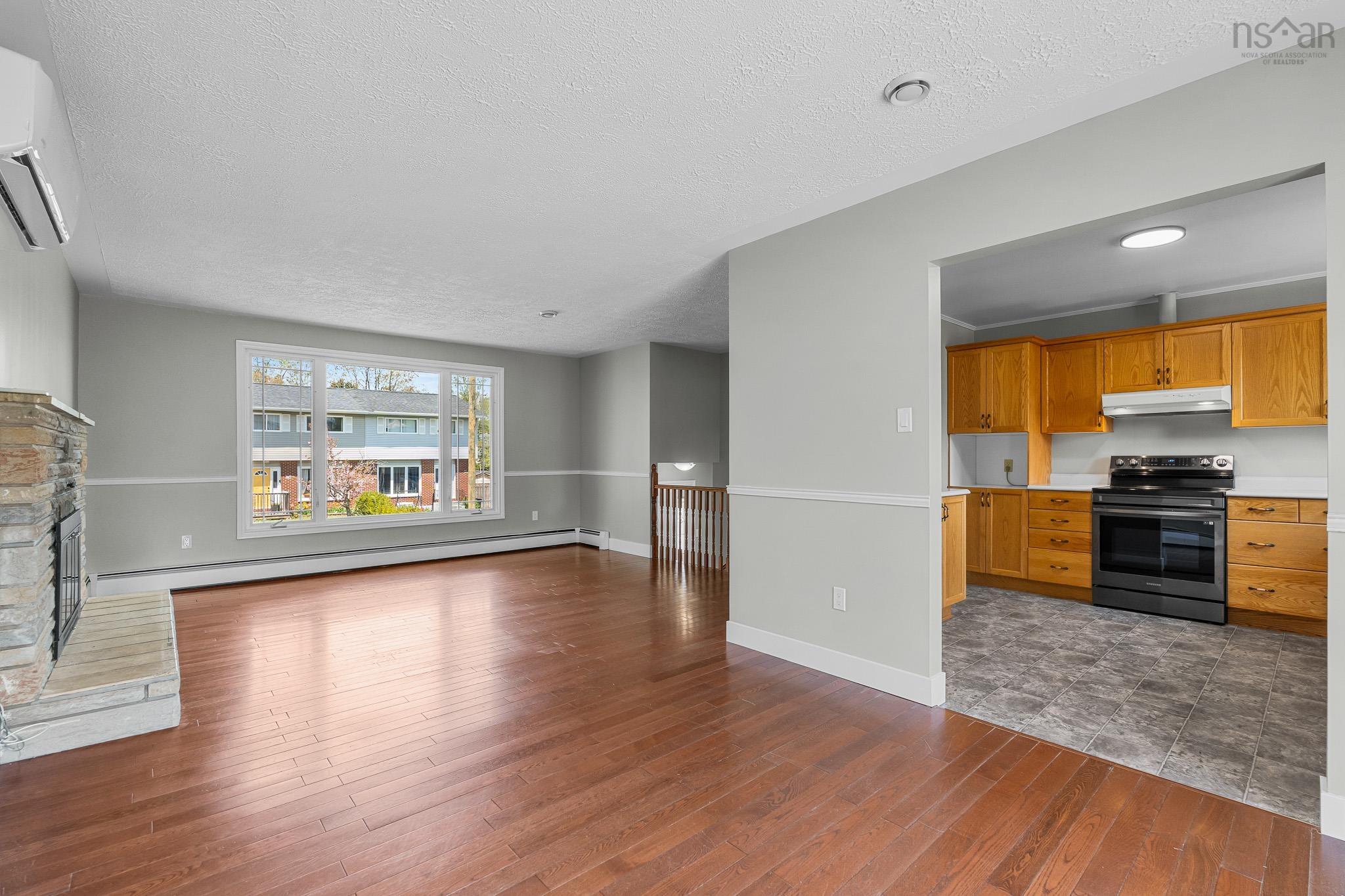 View image 13
