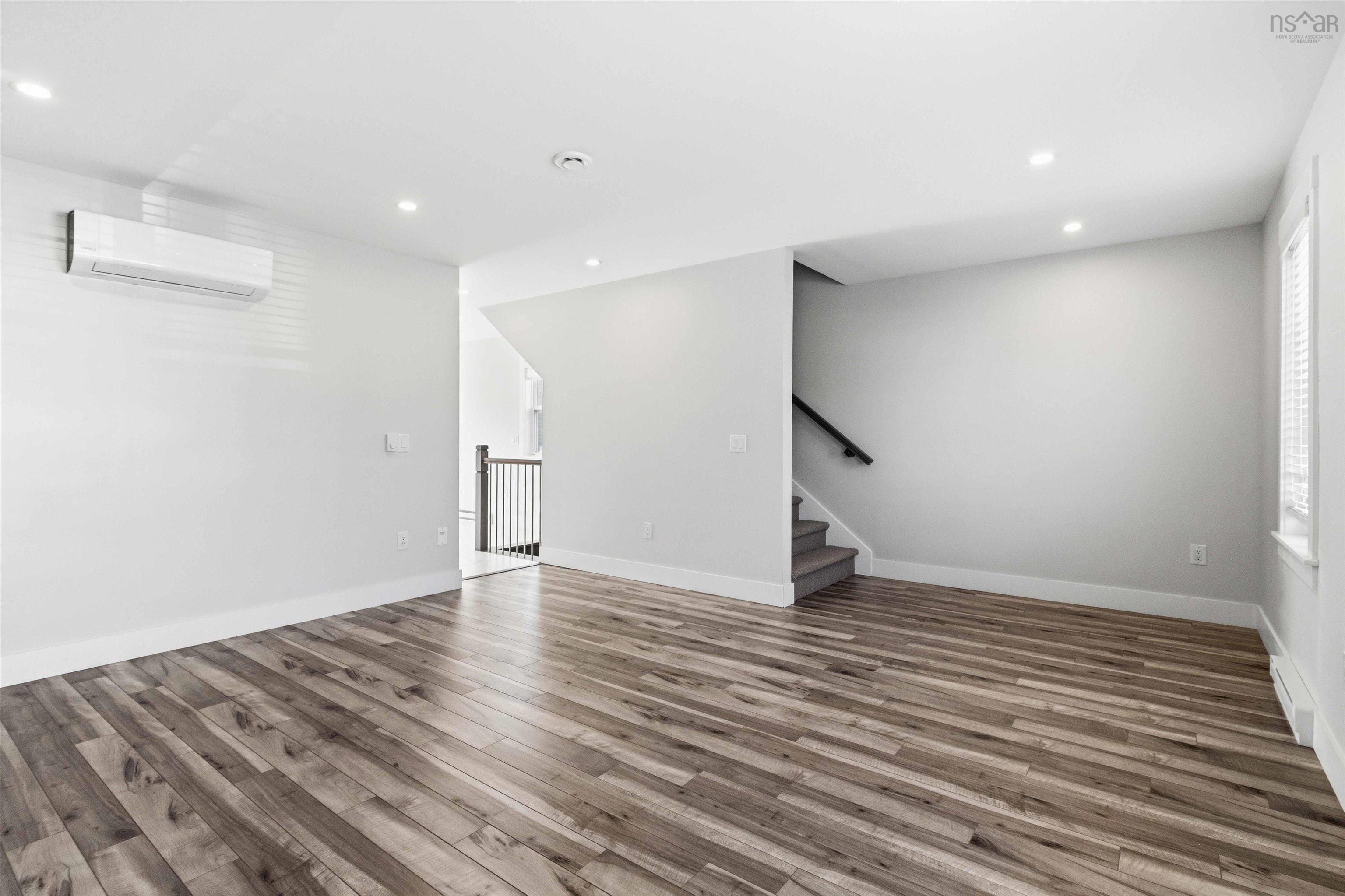 View image 18
