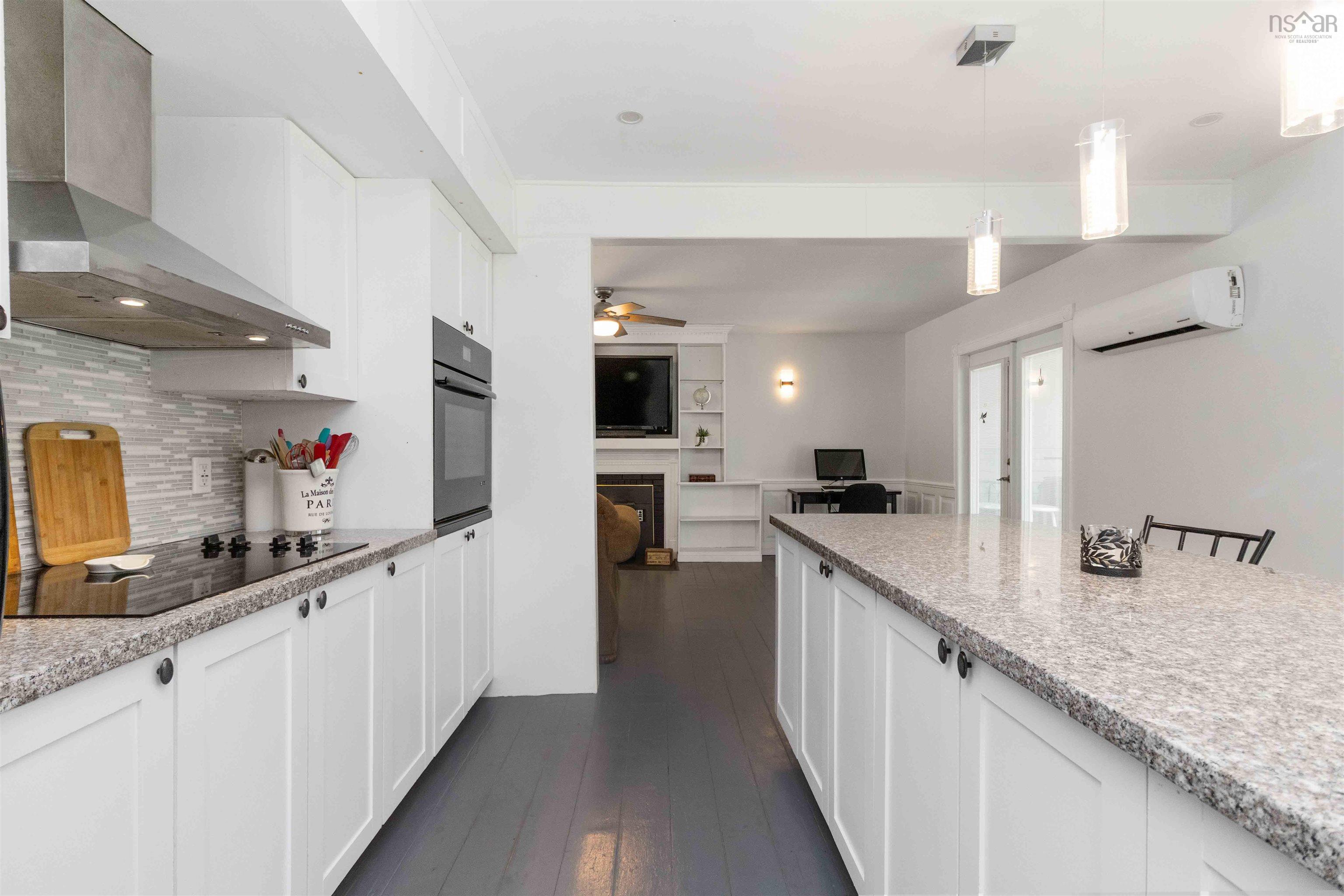 View image 11