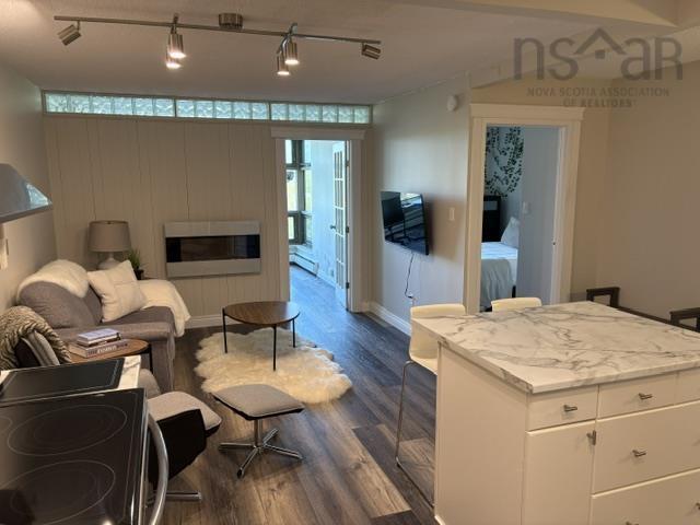 View image 16