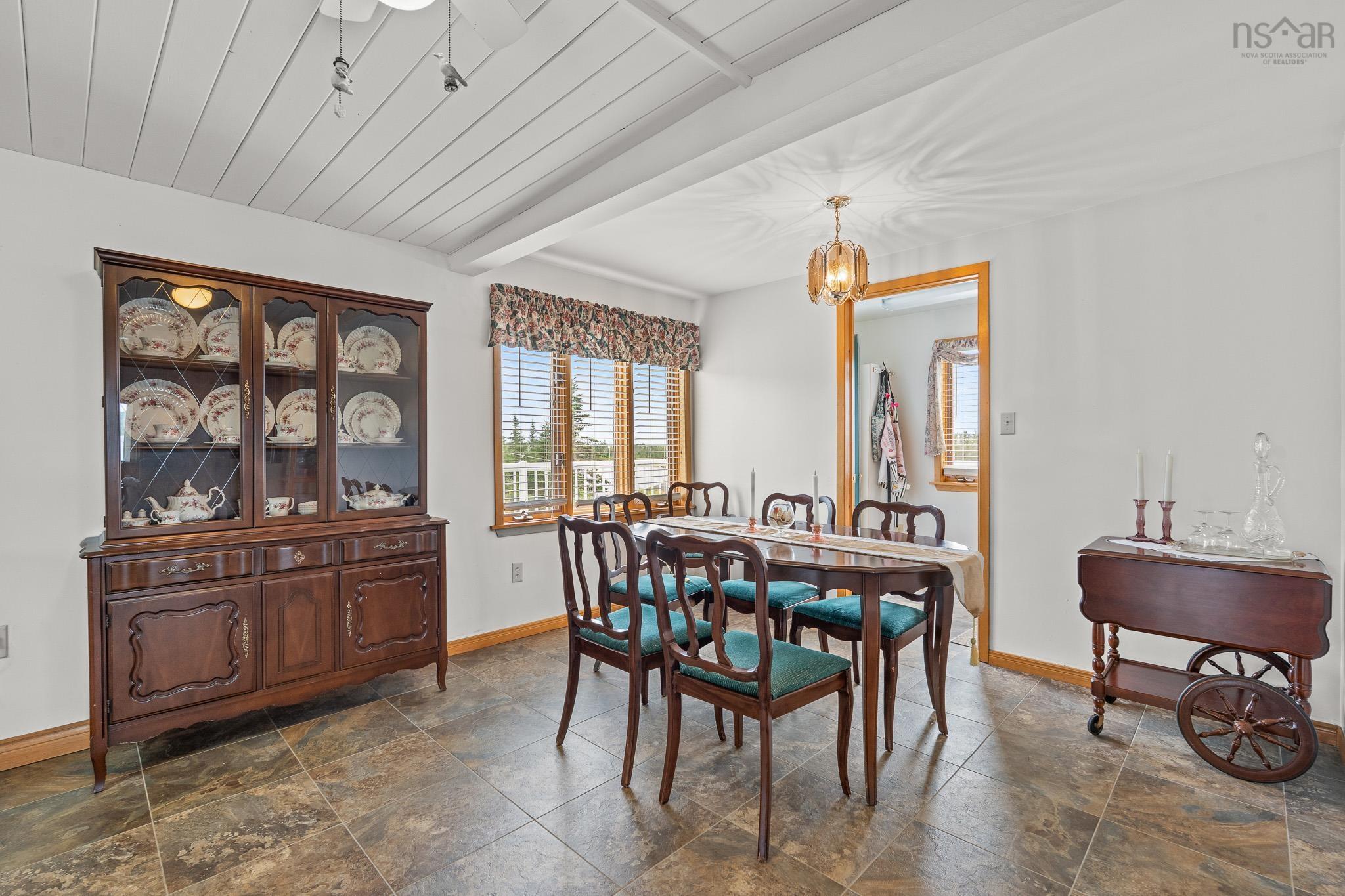 View image 11