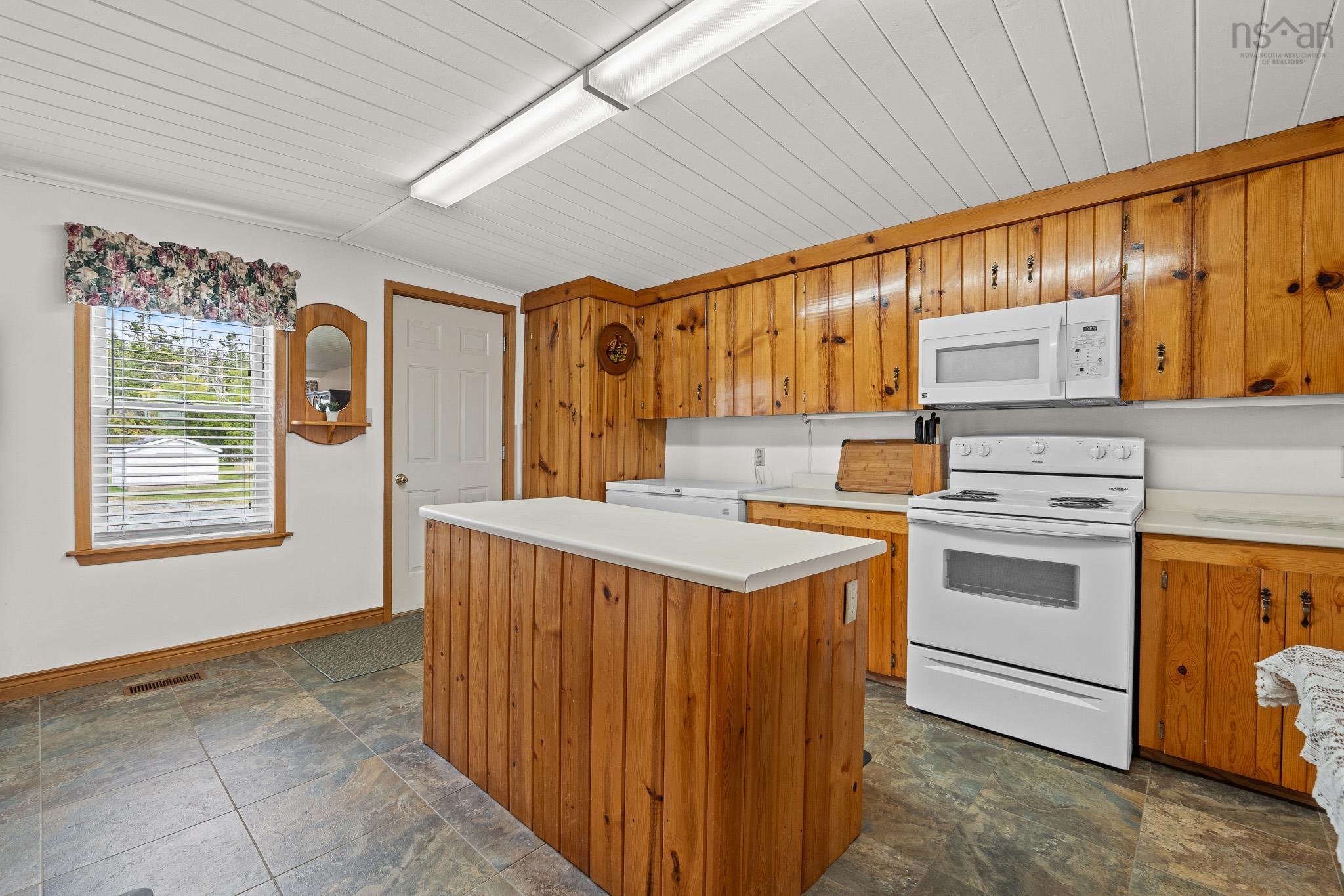 View image 9