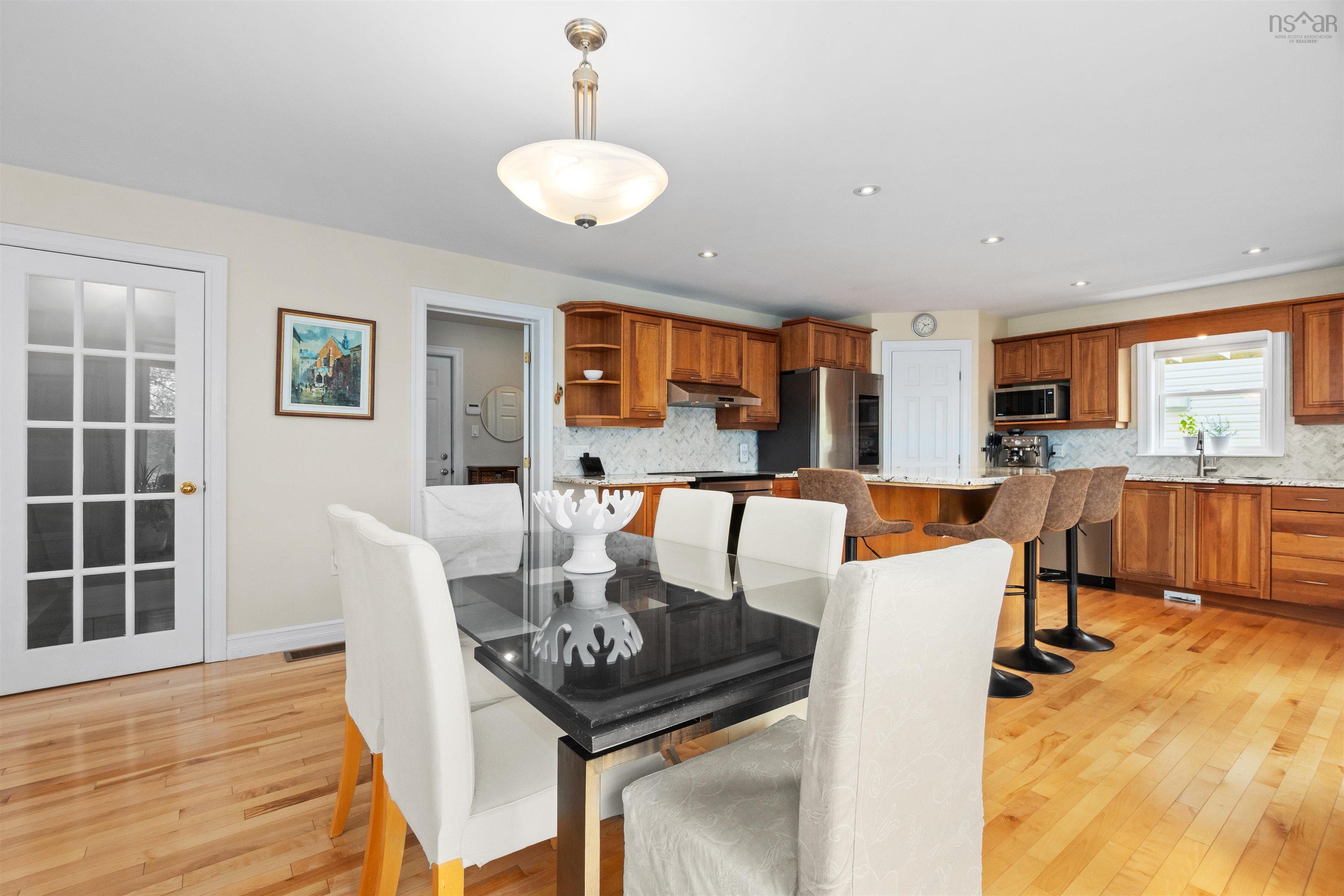 View image 11