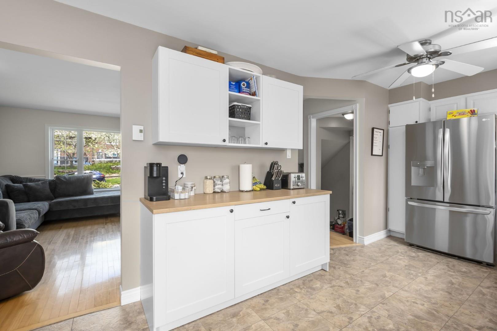View image 12