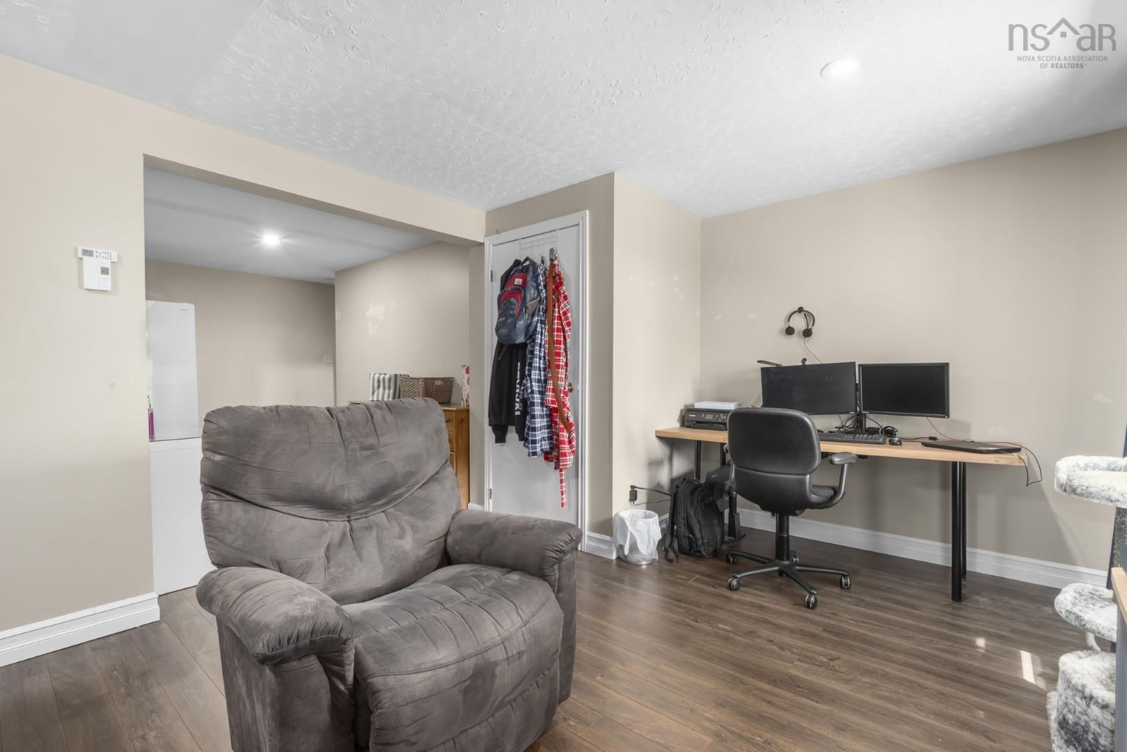 View image 25