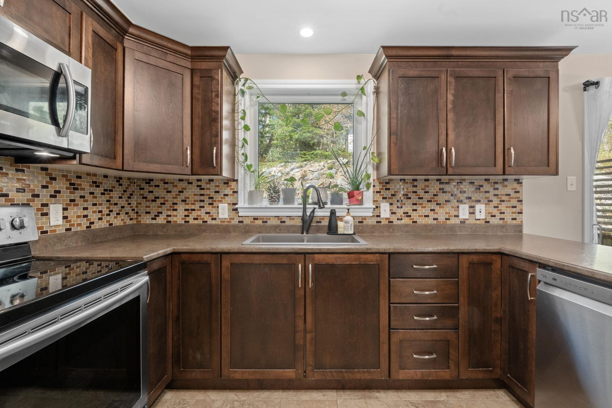 View image 12