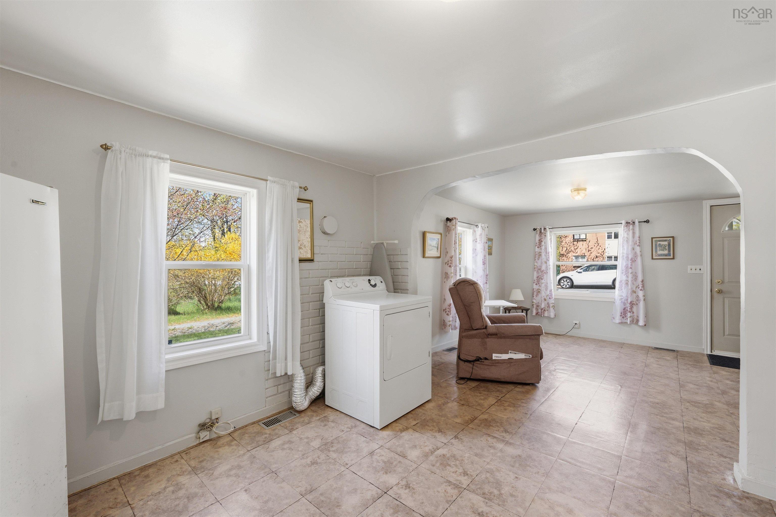 View image 11