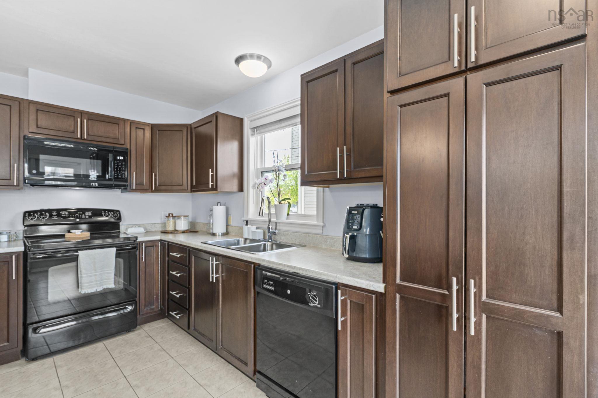 View image 11
