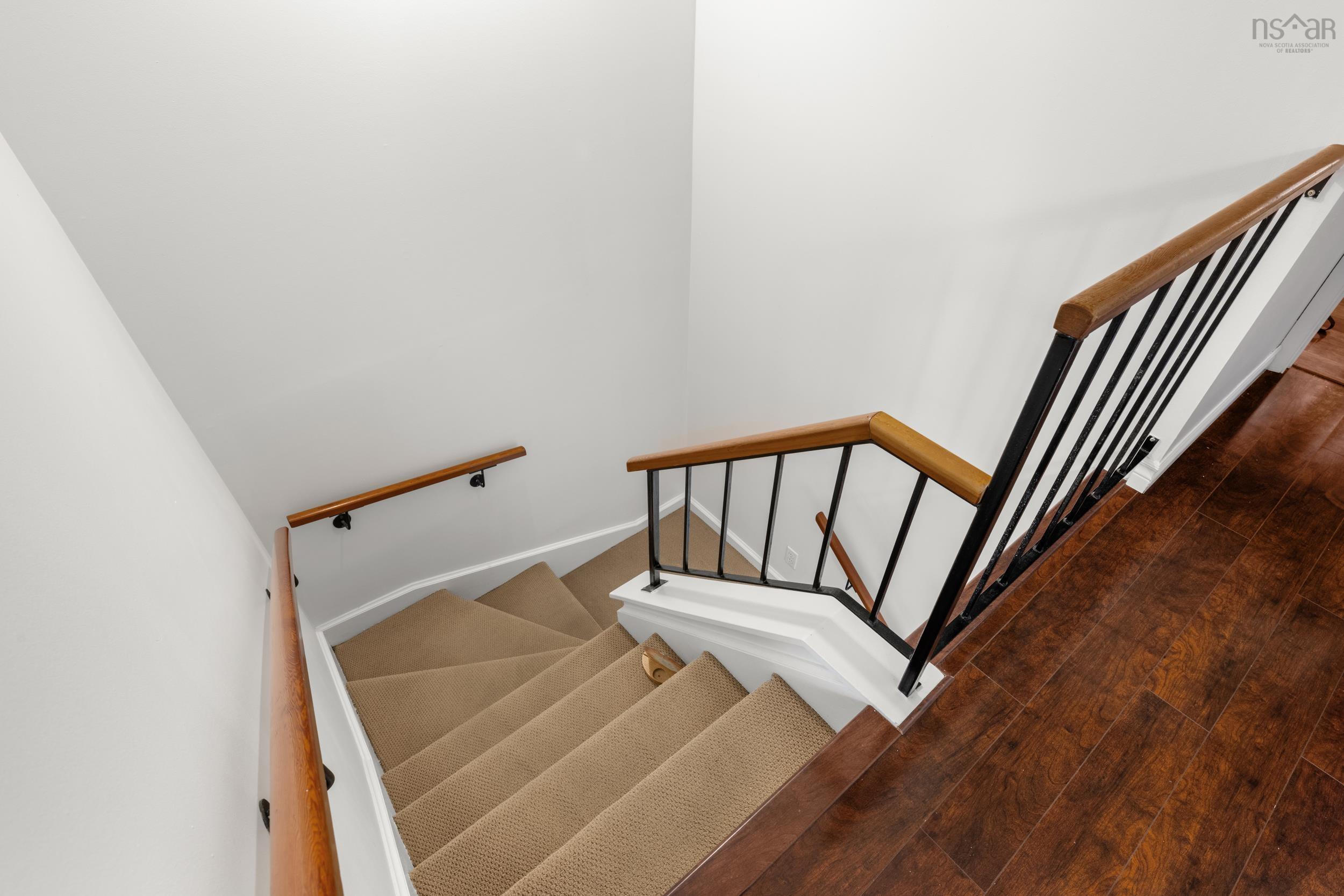 View image 18