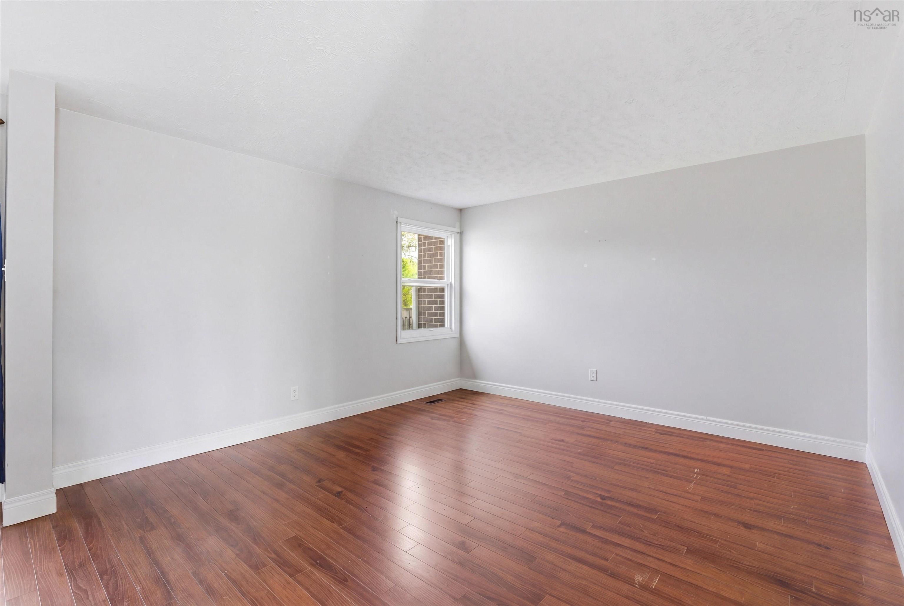 View image 10