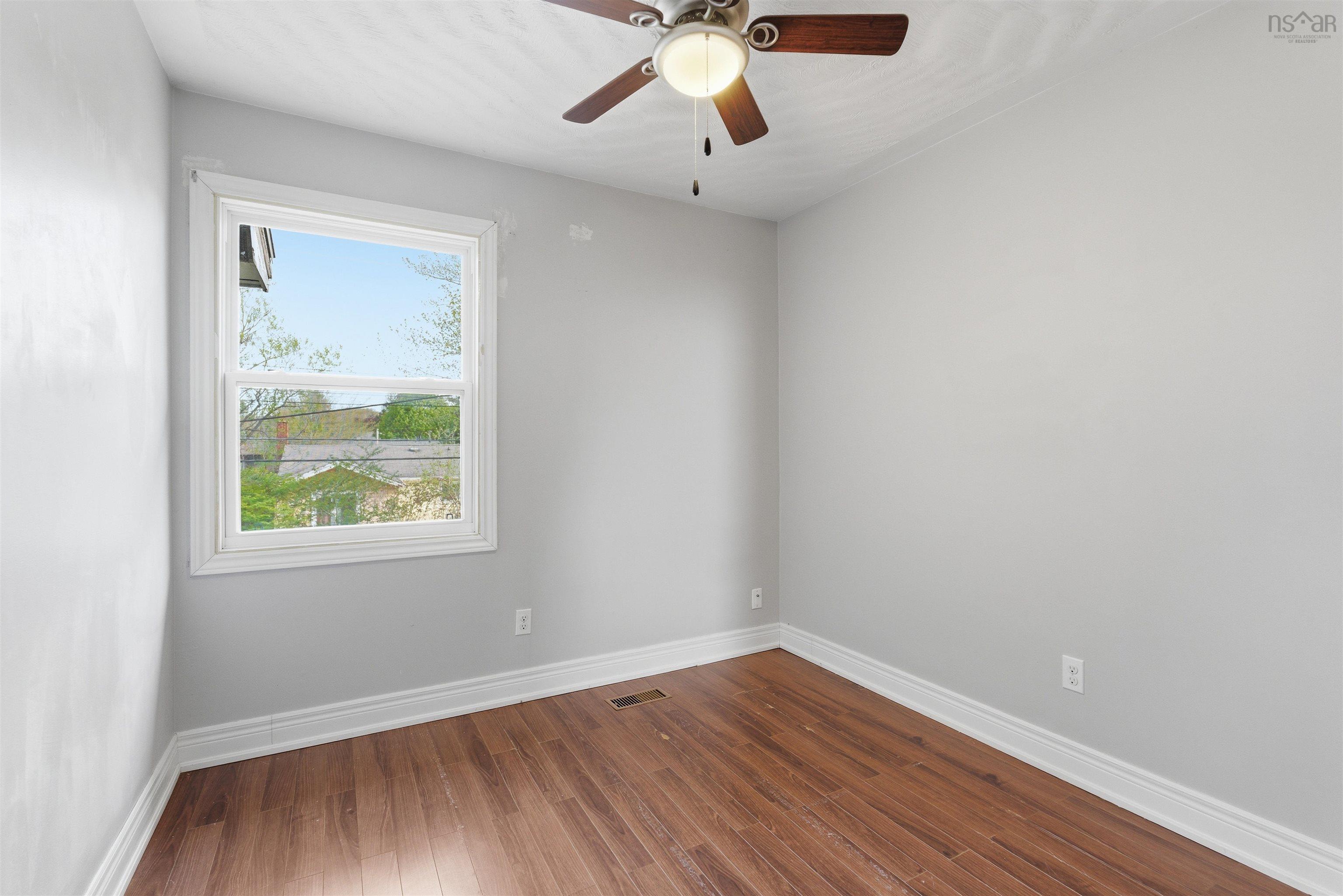 View image 11