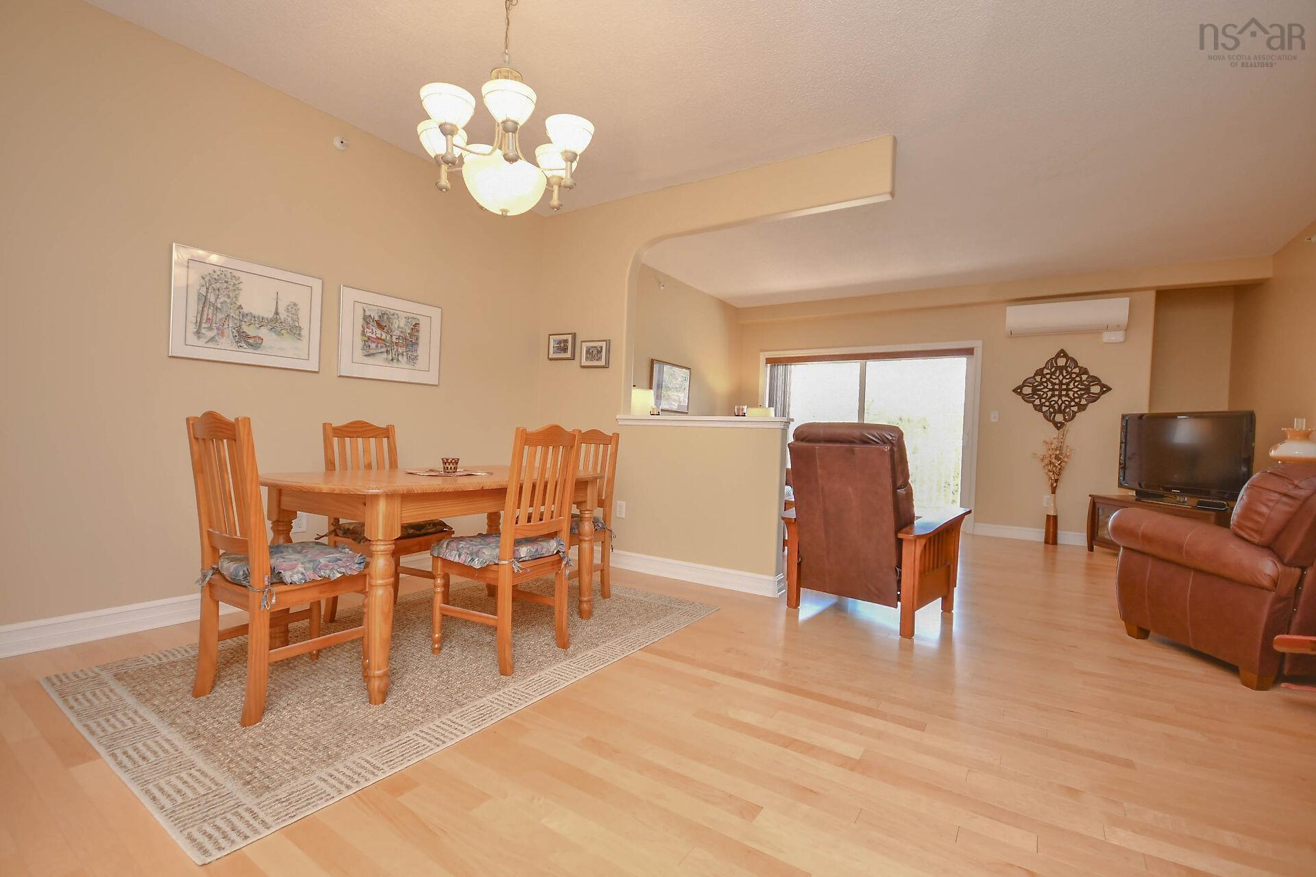 View image 10