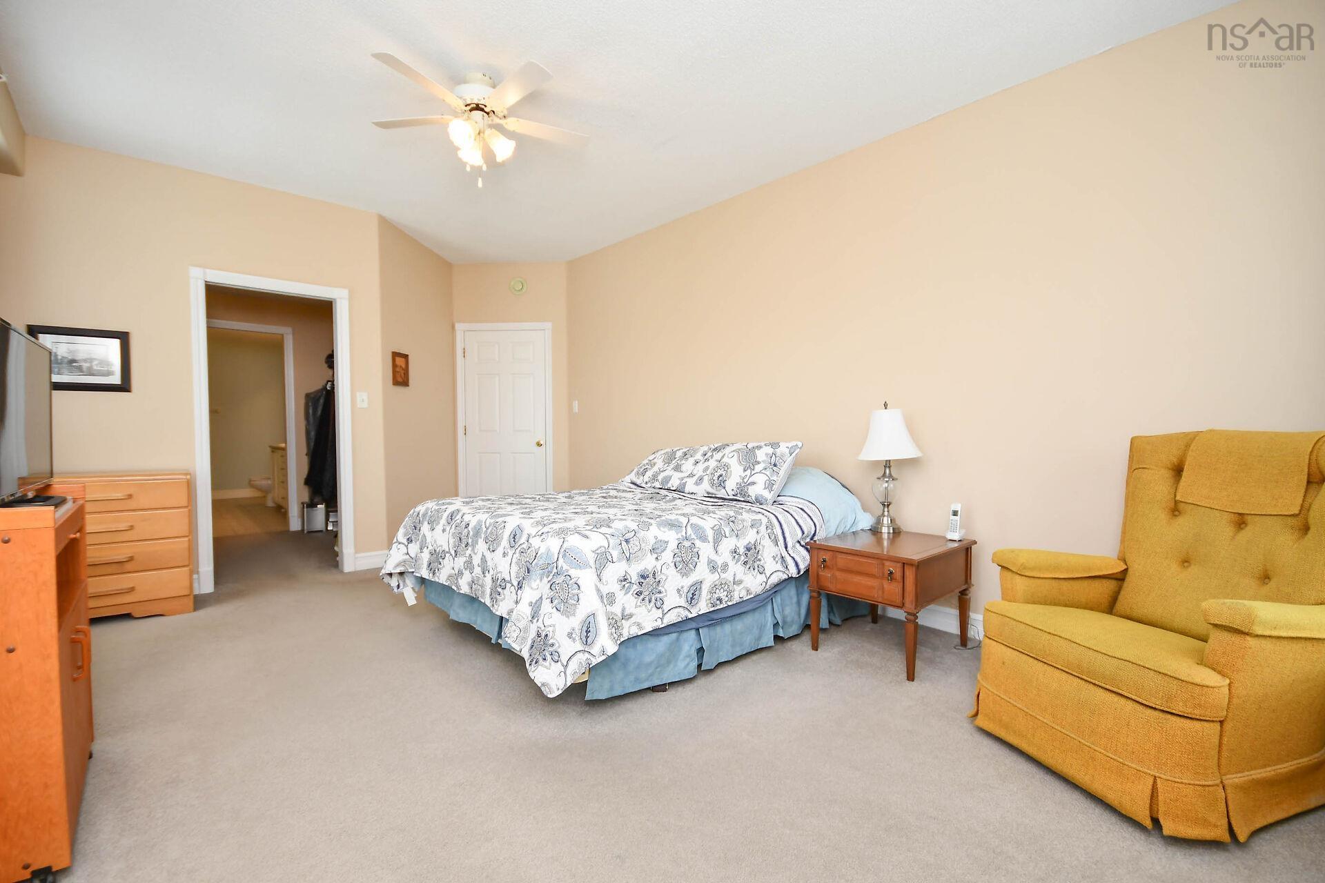 View image 17