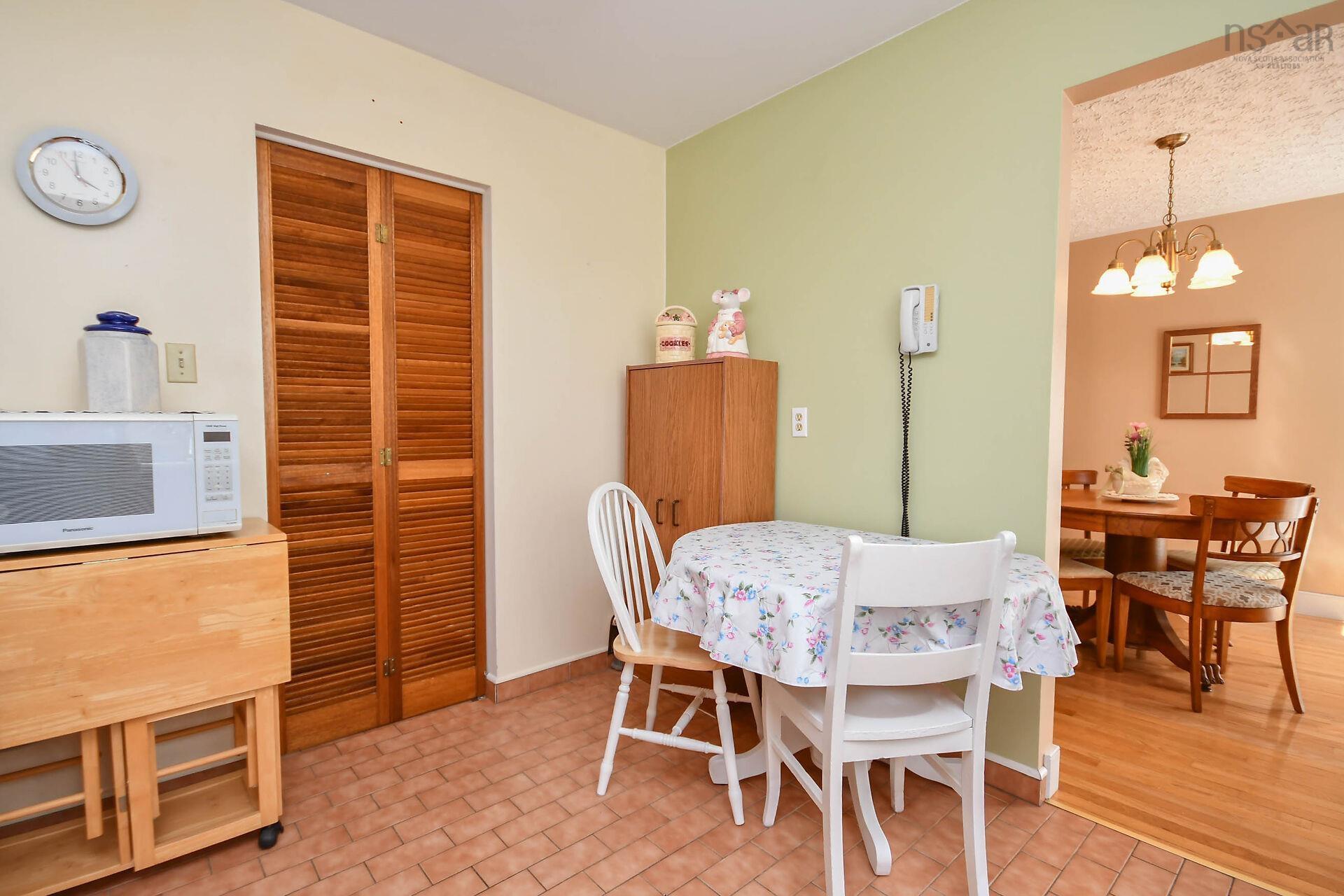 View image 15