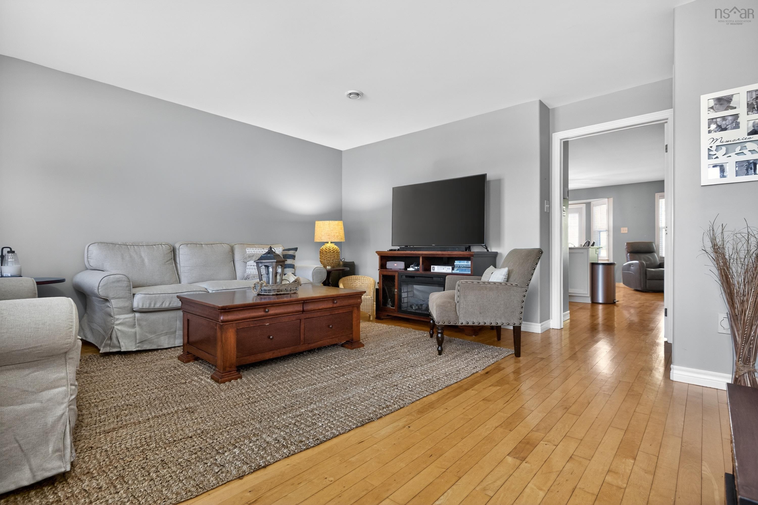 View image 10