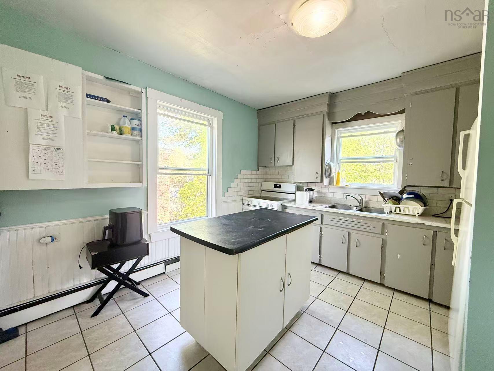 View image 17