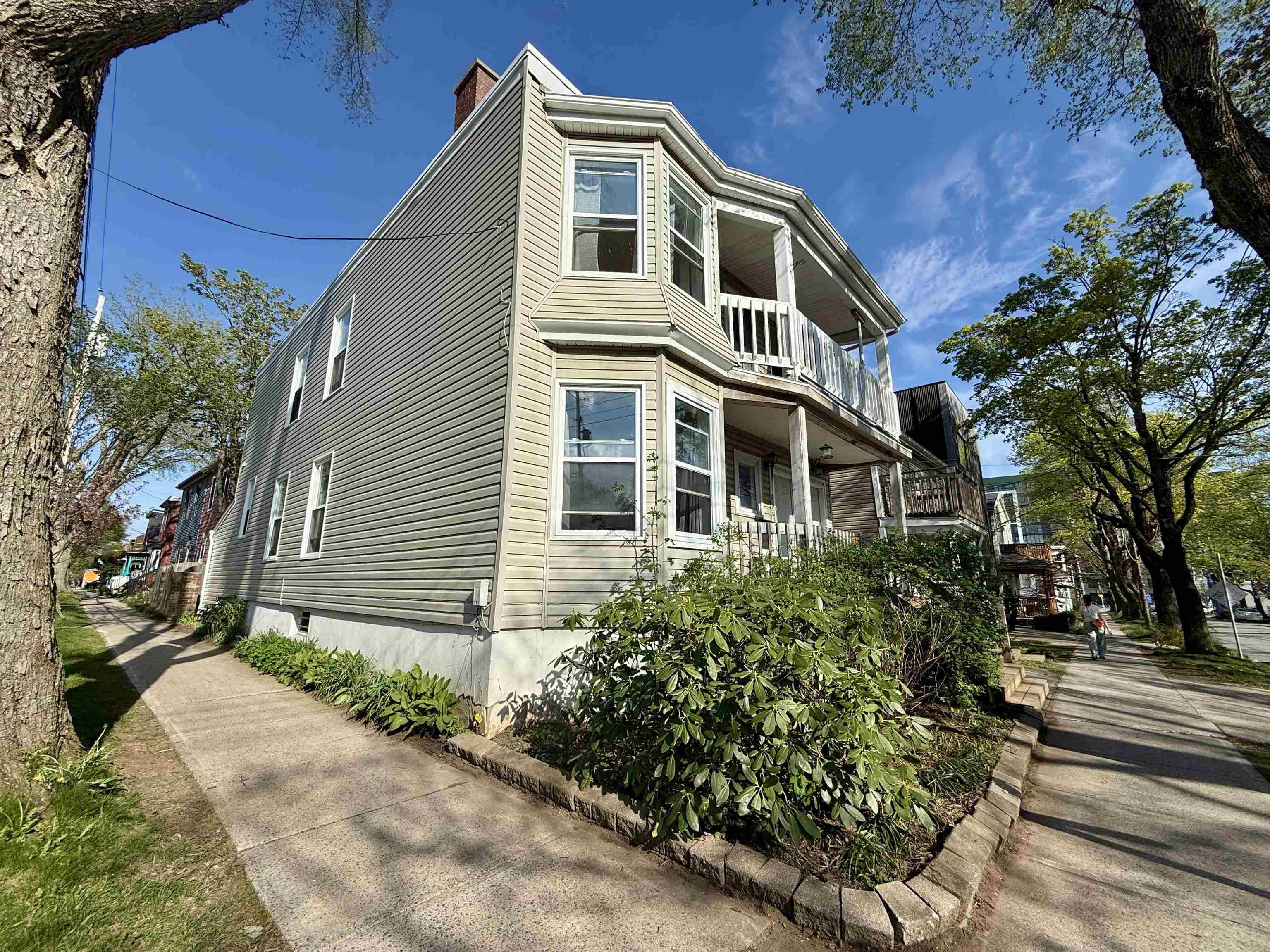 View image 21