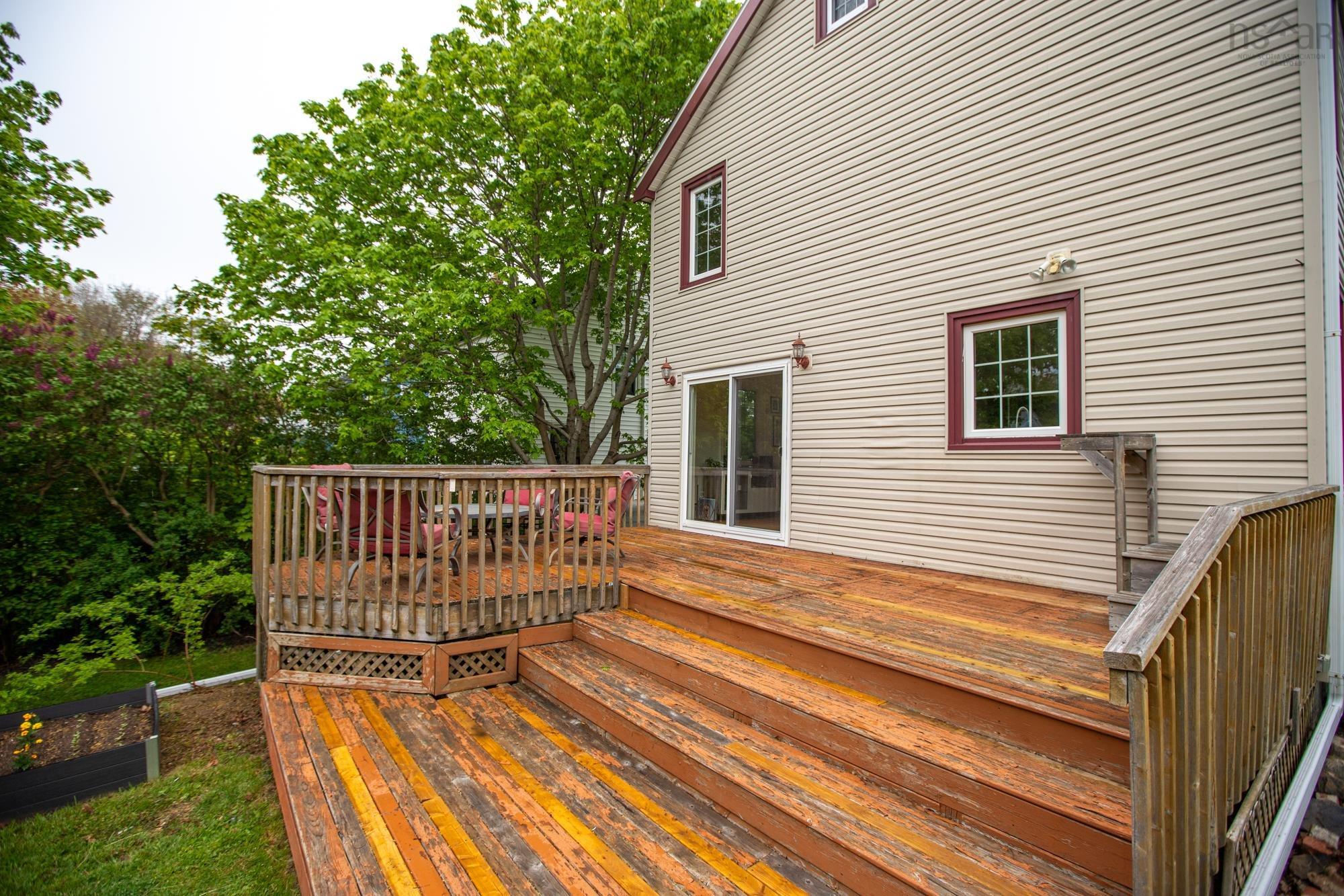View image 28