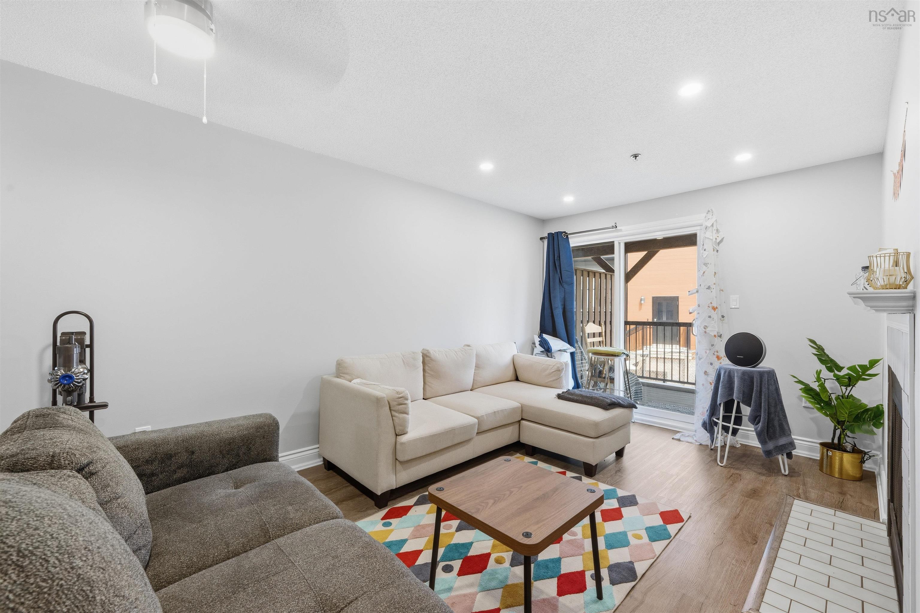 View image 8