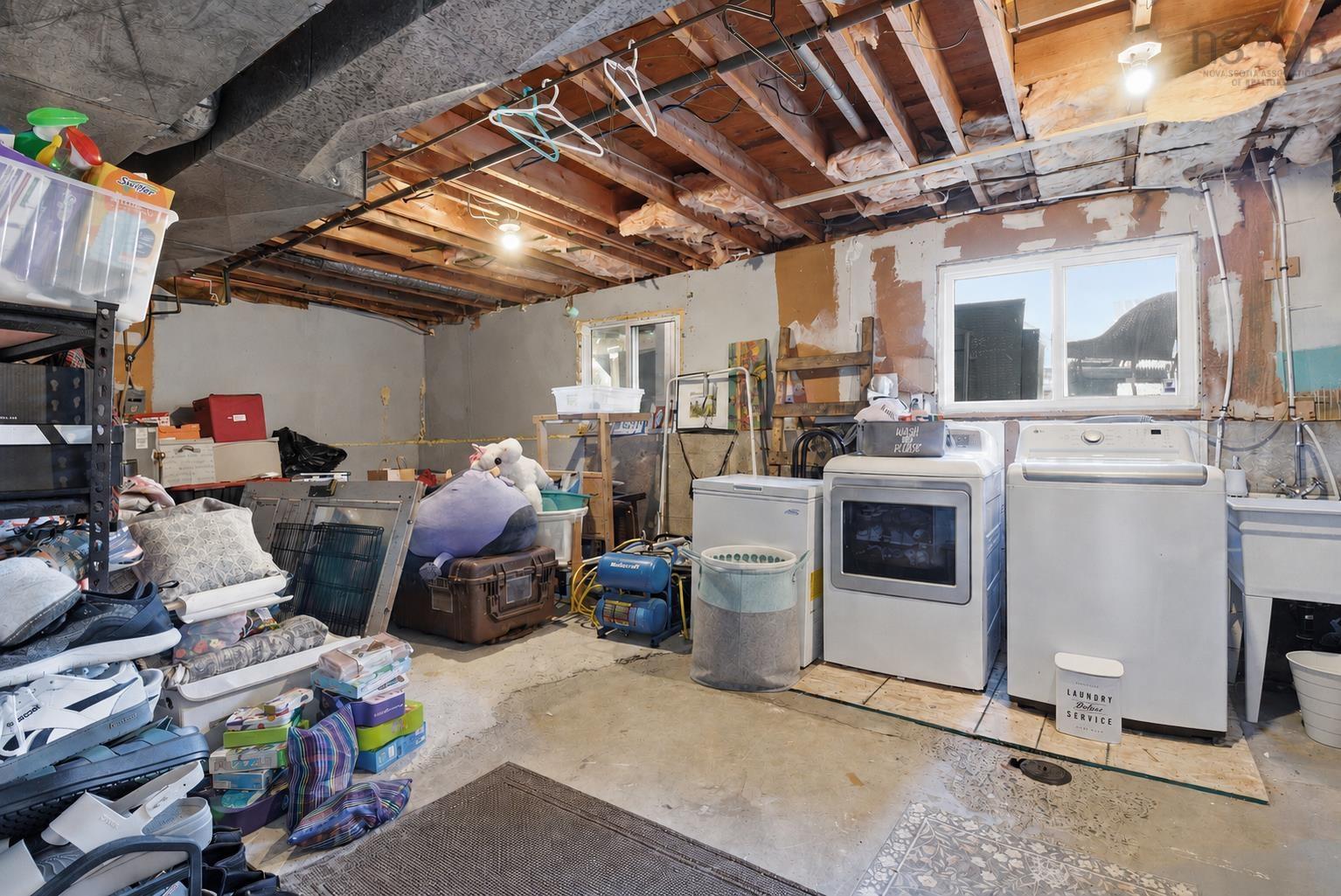 View image 32