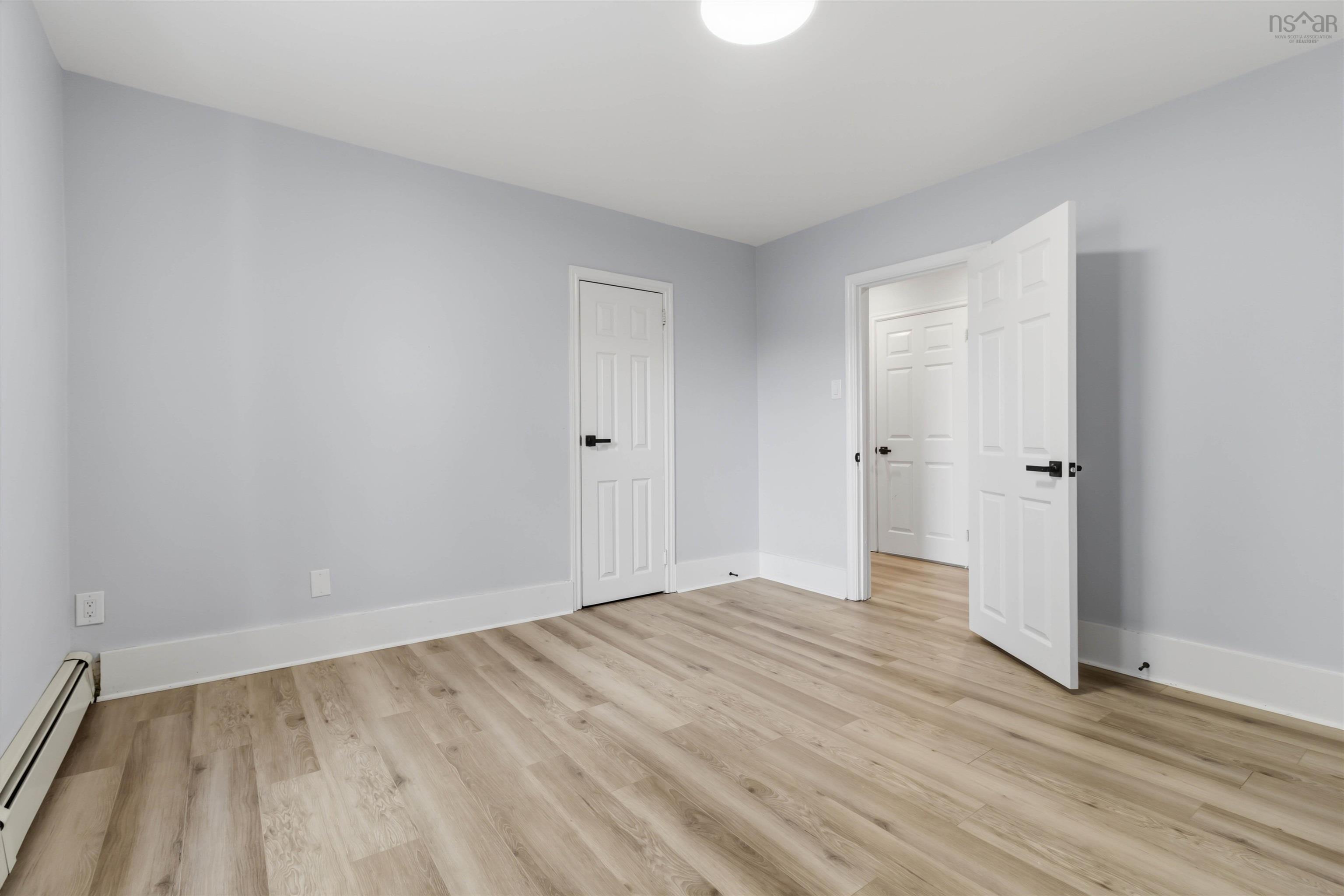 View image 12