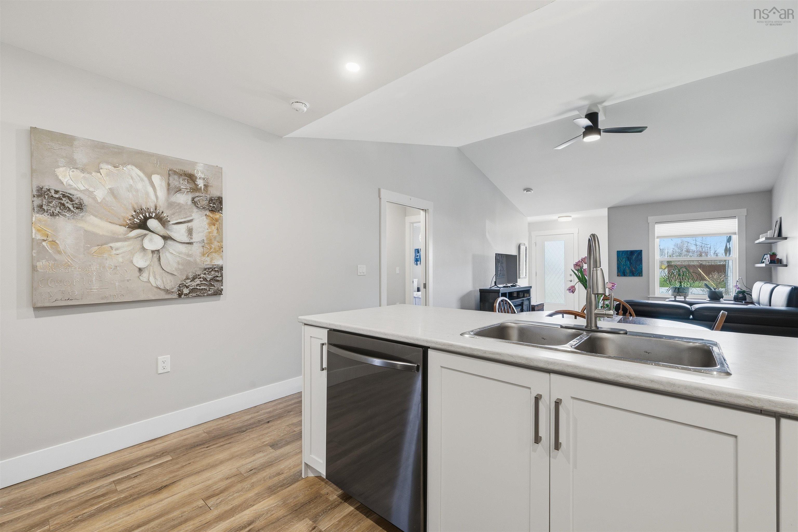 View image 15