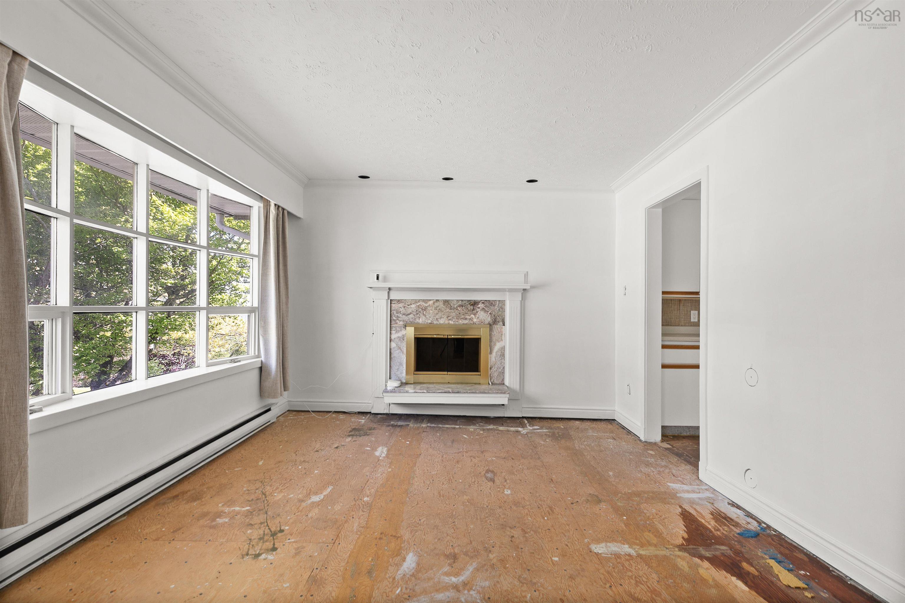 View image 12
