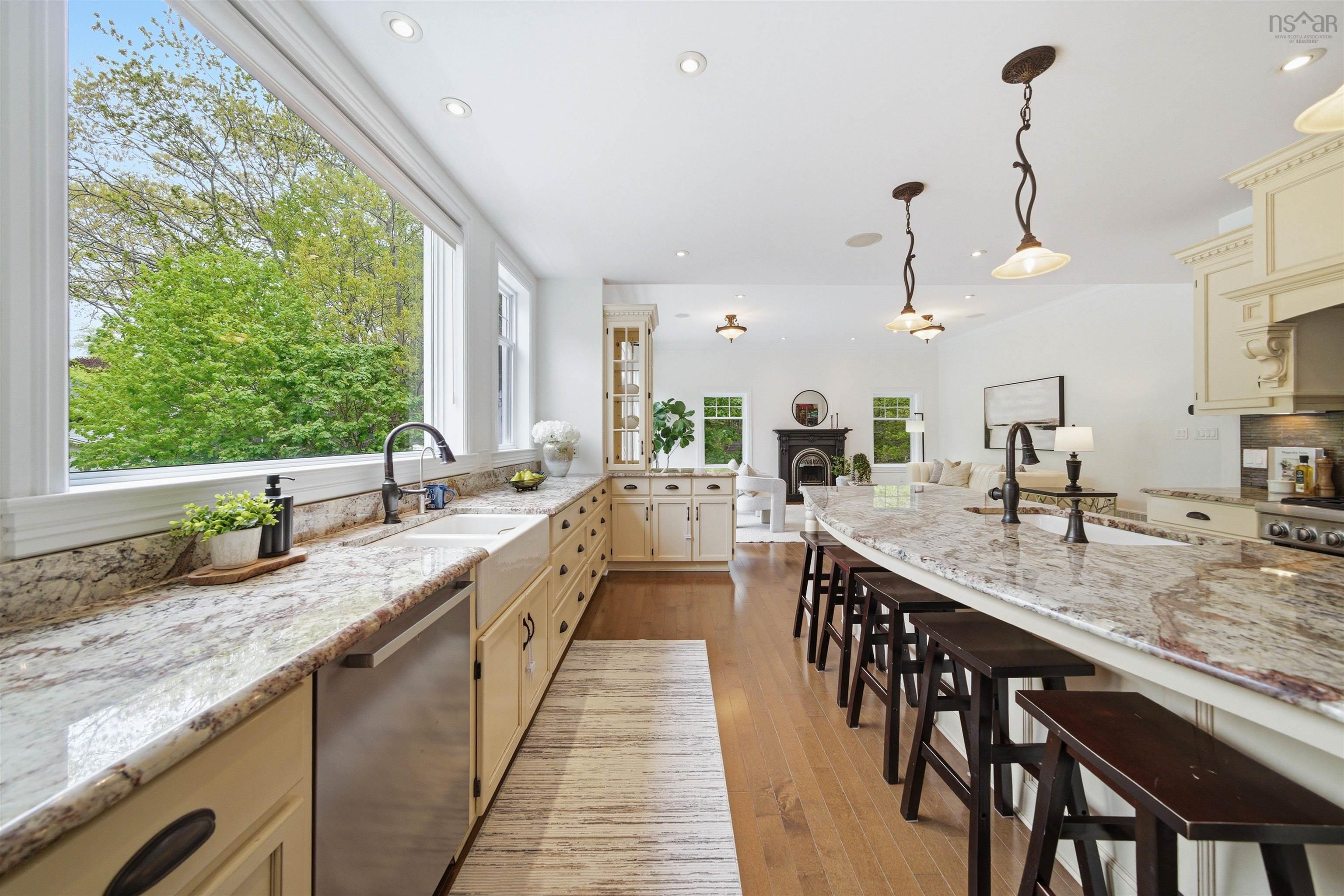 View image 8