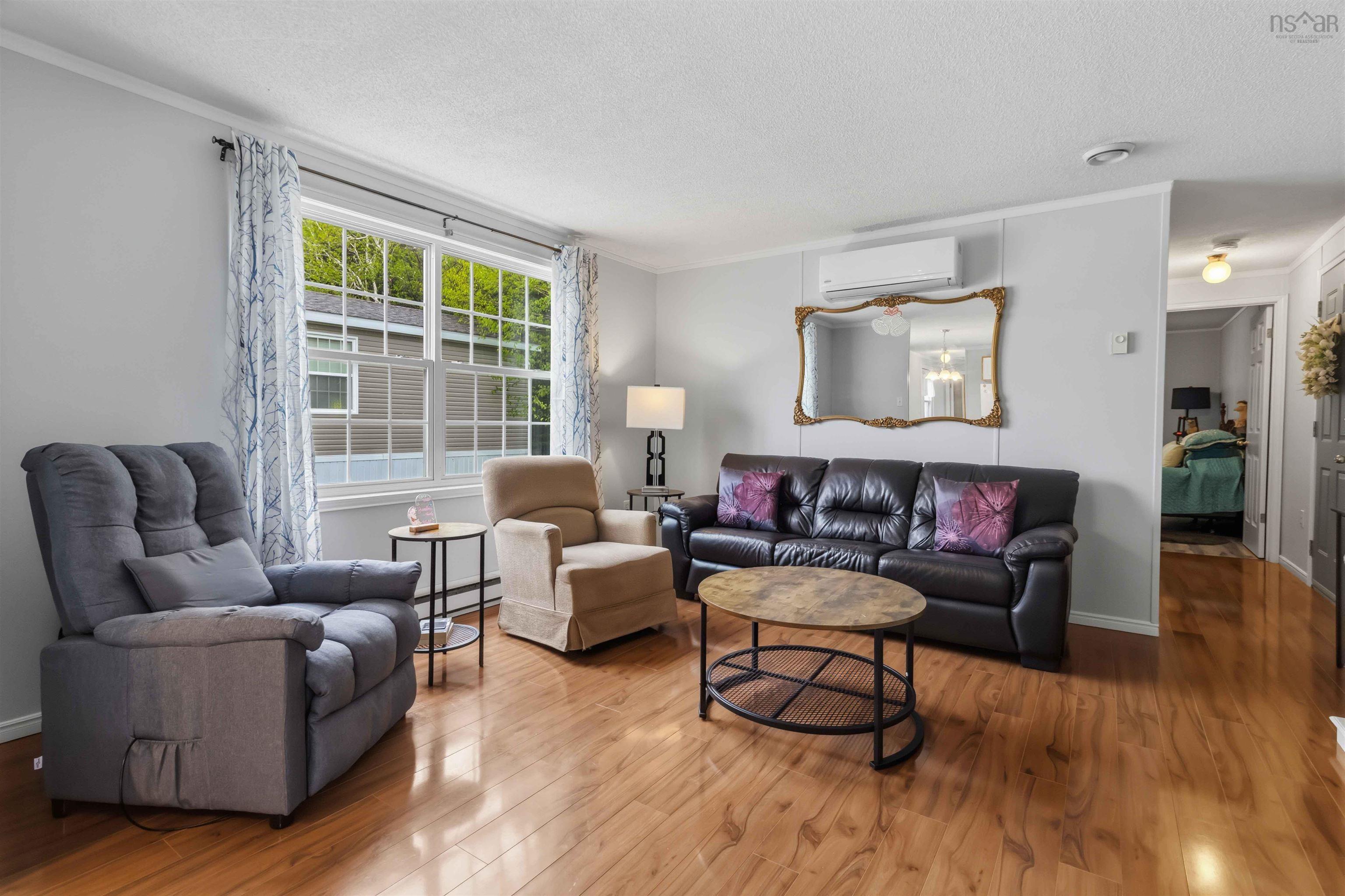 View image 12