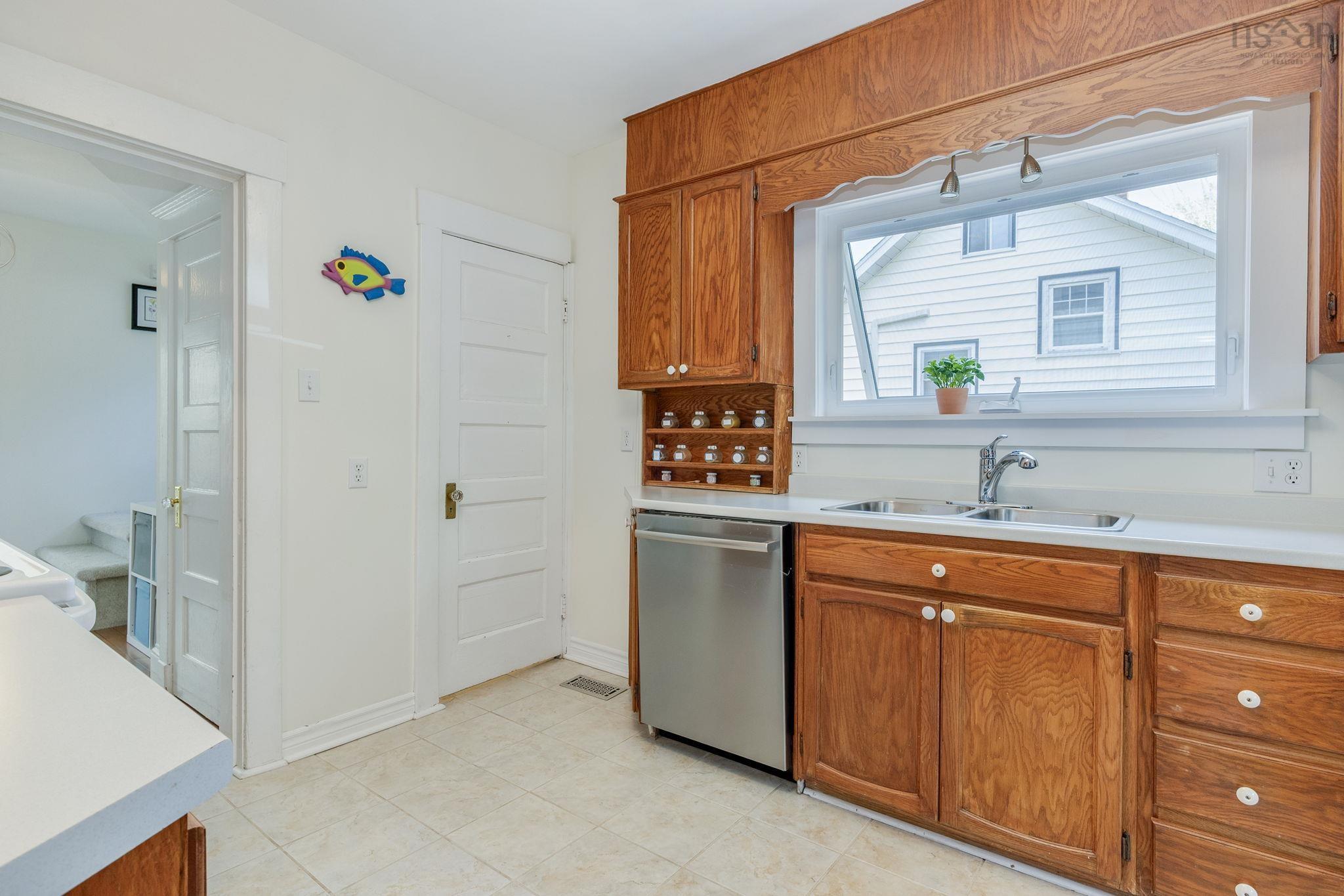 View image 15