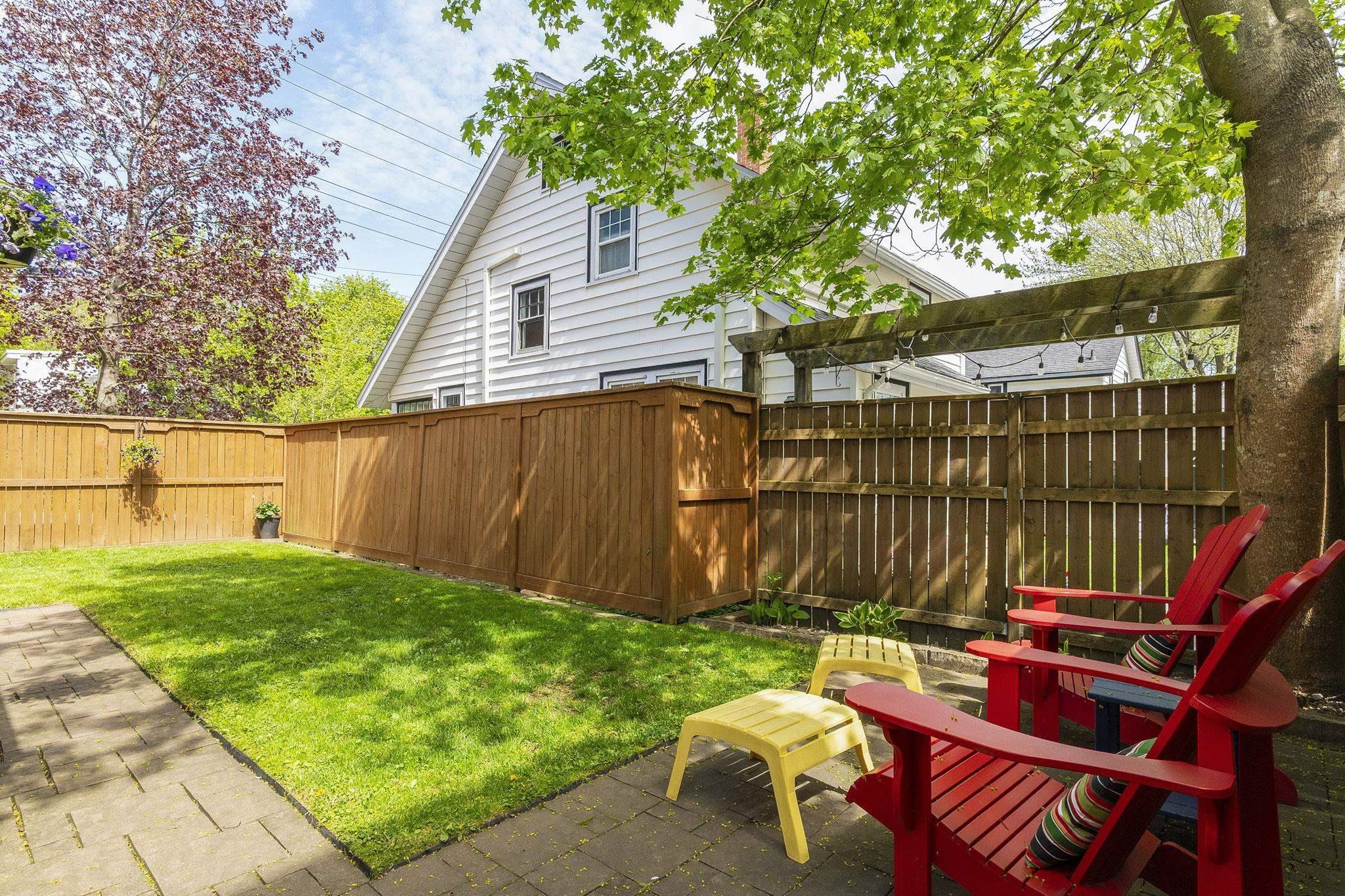 View image 32