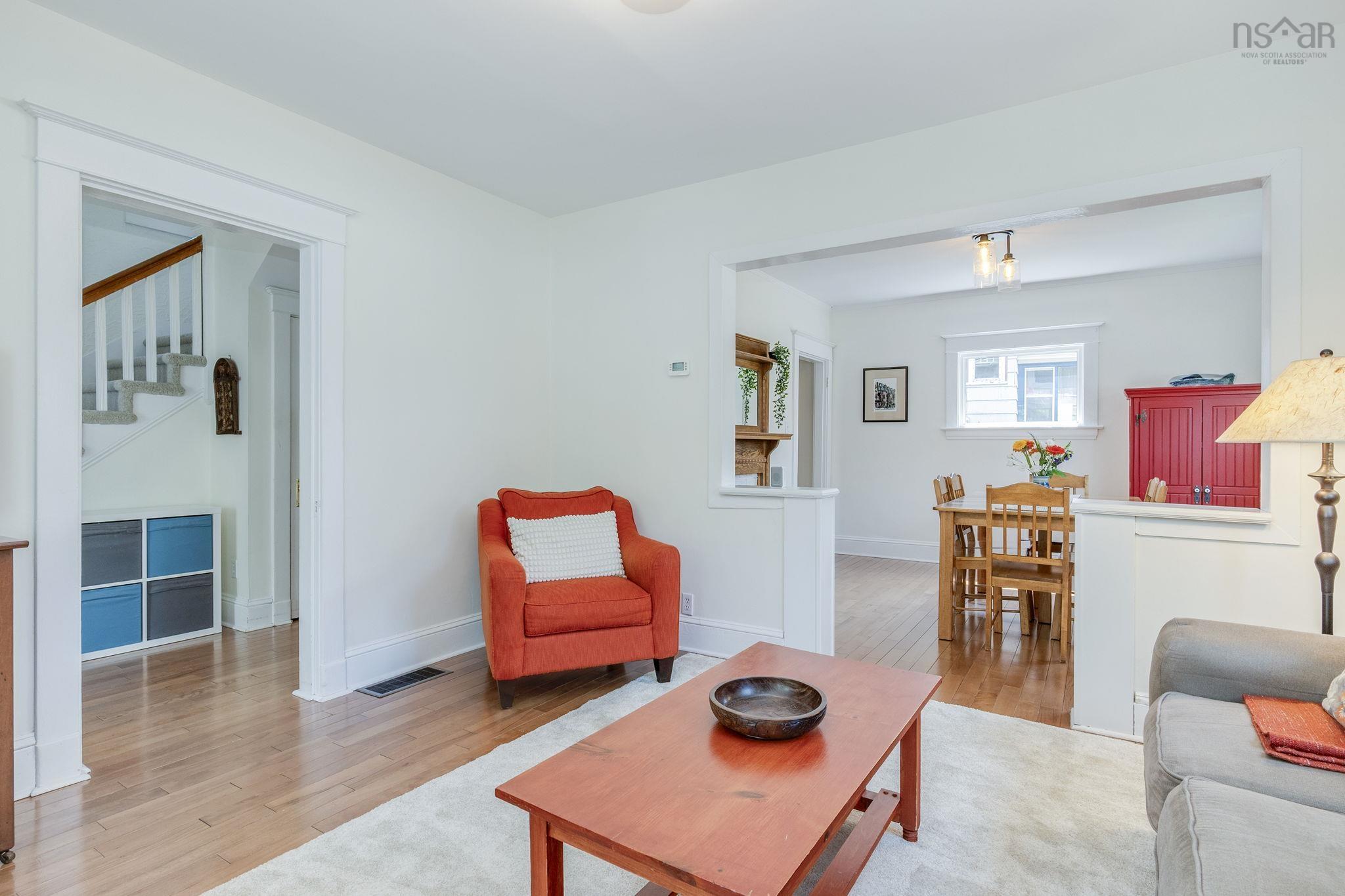 View image 8