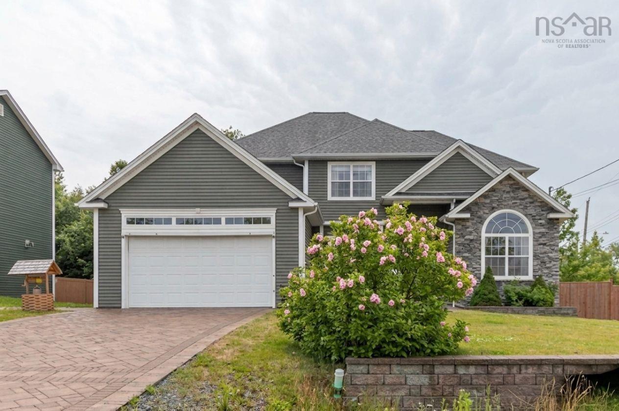 Thumbnail image for 2 Lacy Anne Avenue MLS<sup>®</sup> 202612283