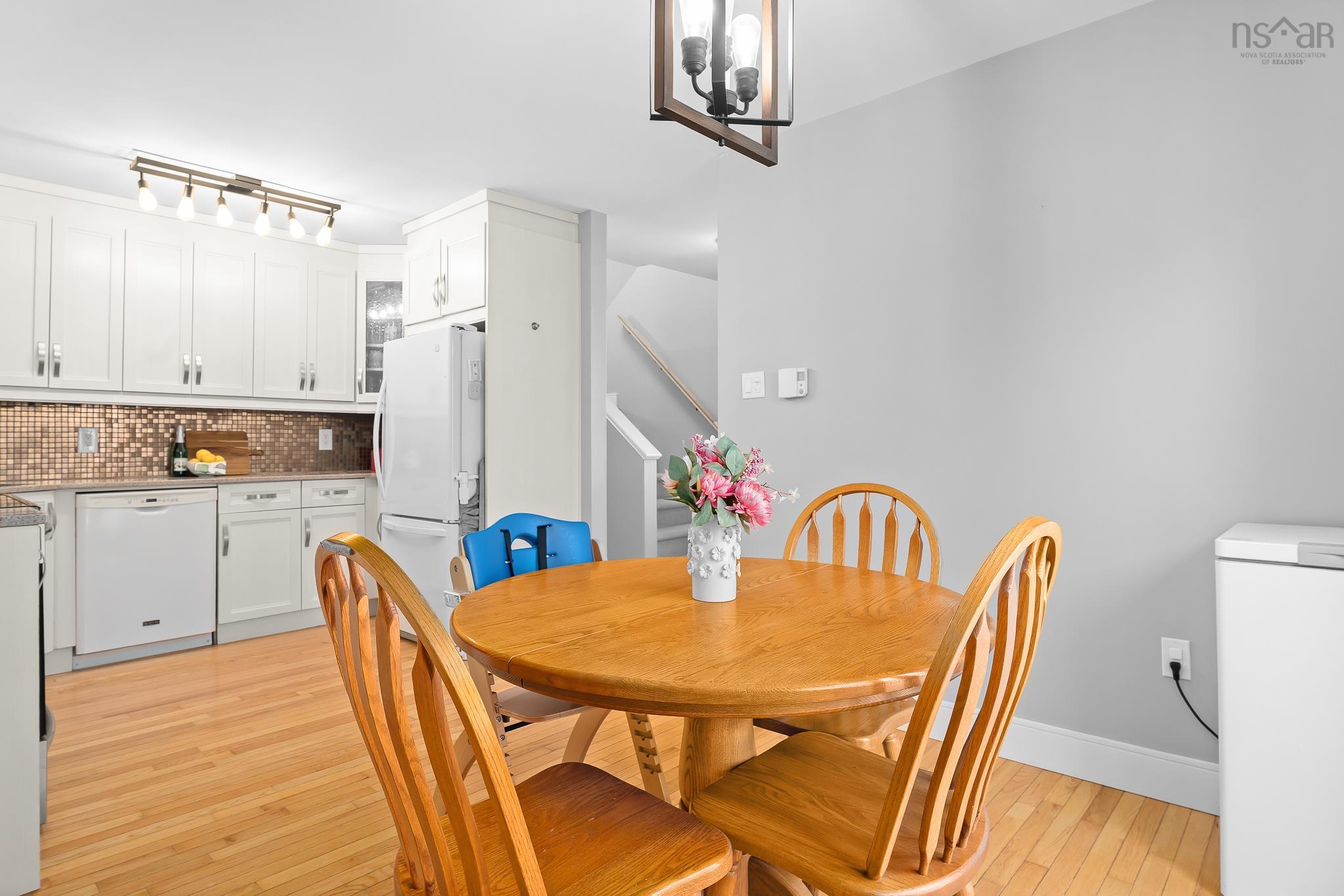 View image 11