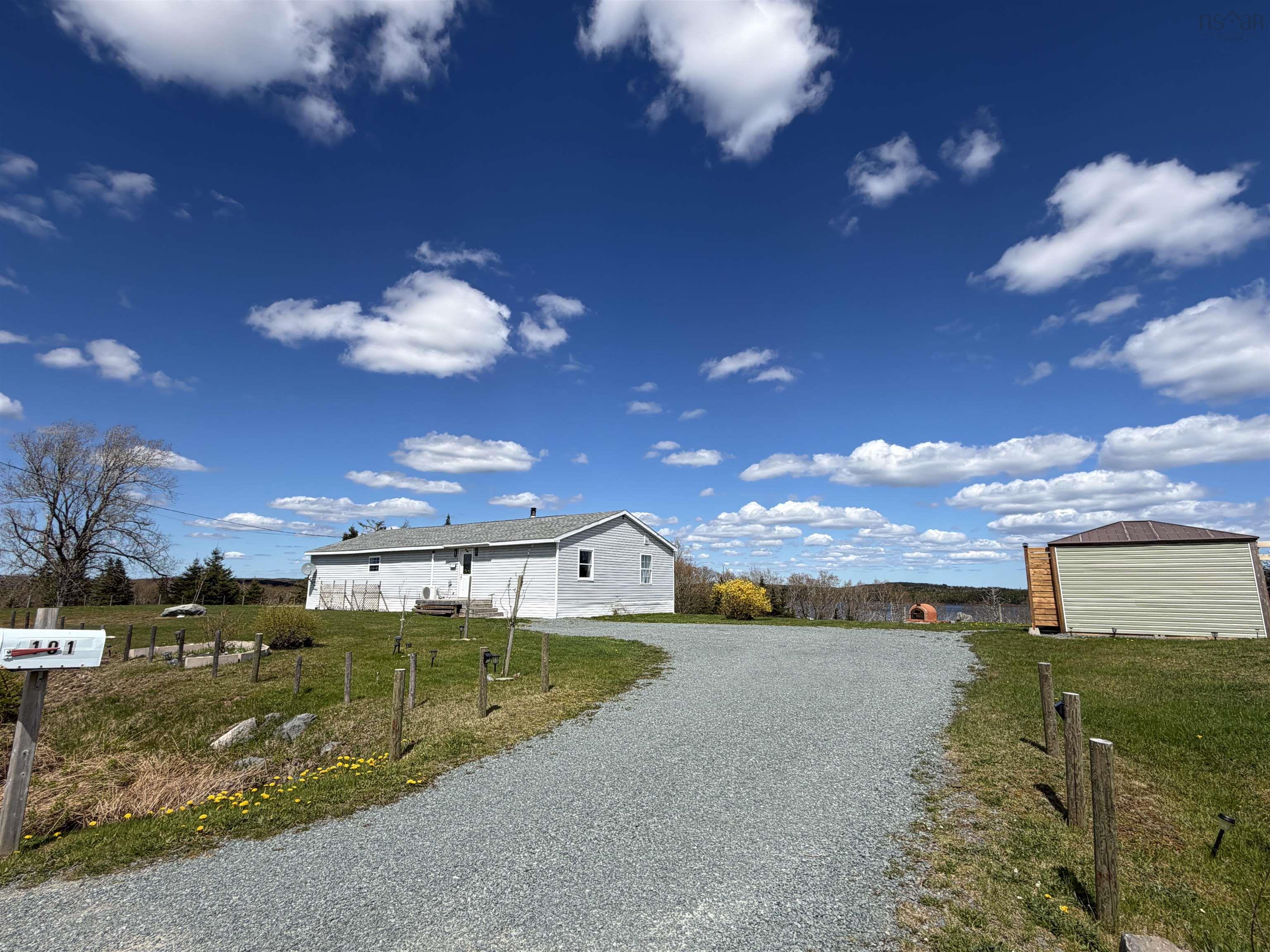 Thumbnail image for 101 Scrivens Road MLS<sup>®</sup> 202612319
