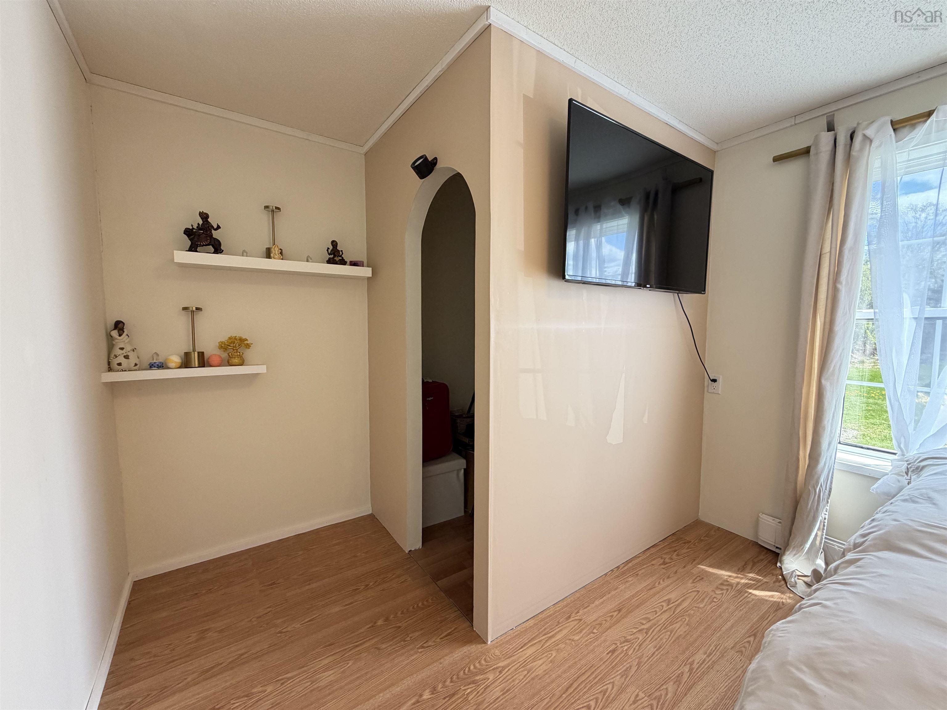 View image 11