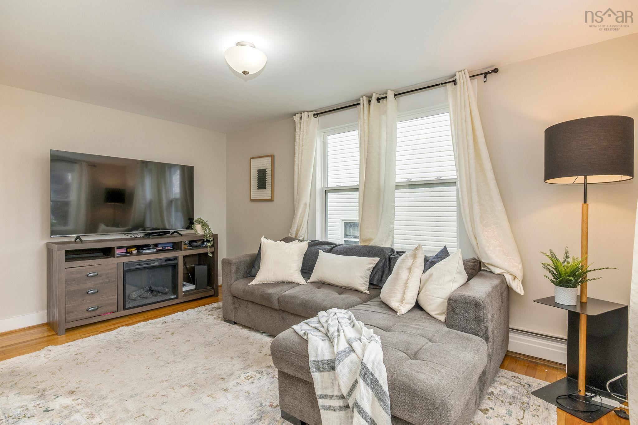 View image 15
